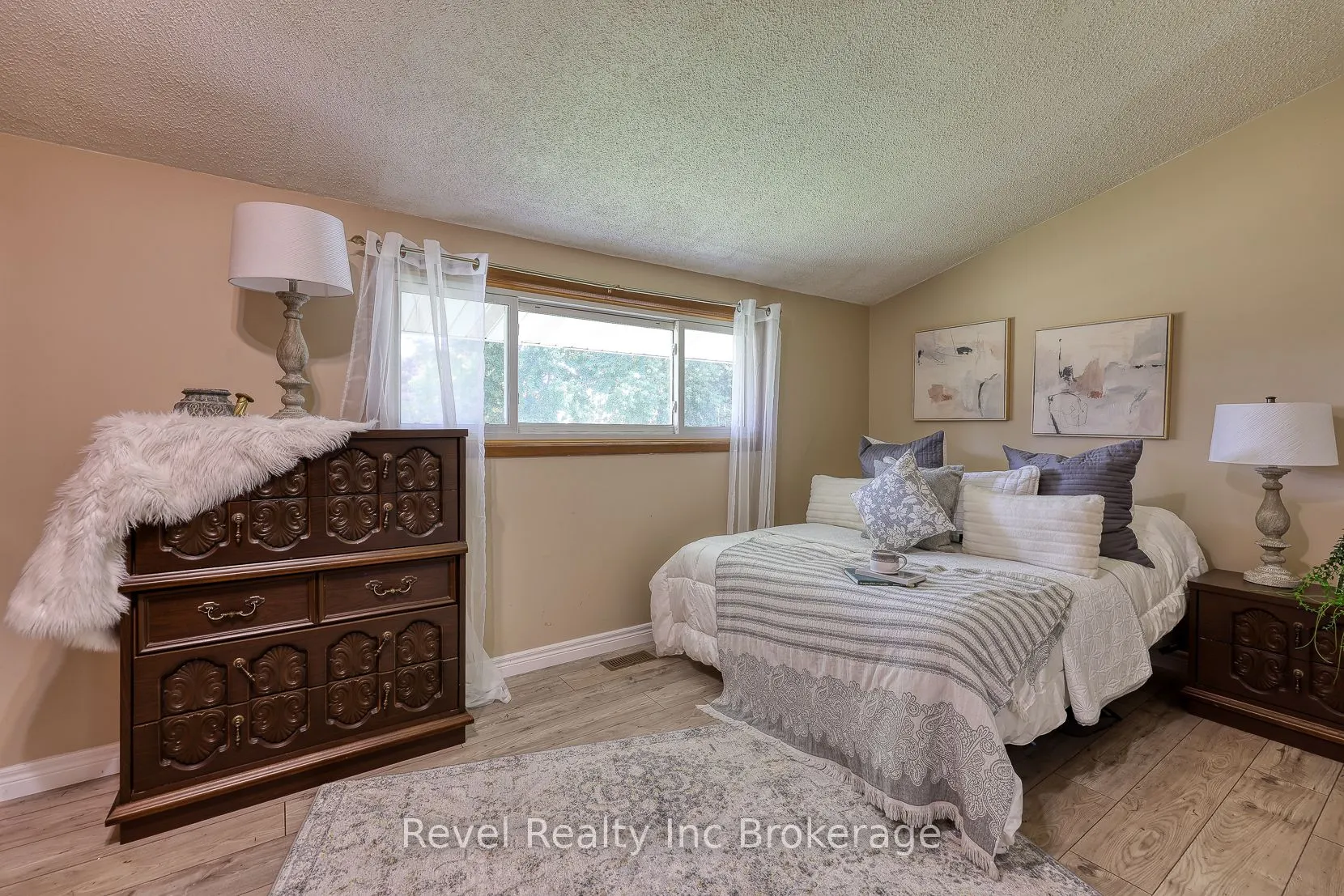 843540 Road 84 Road