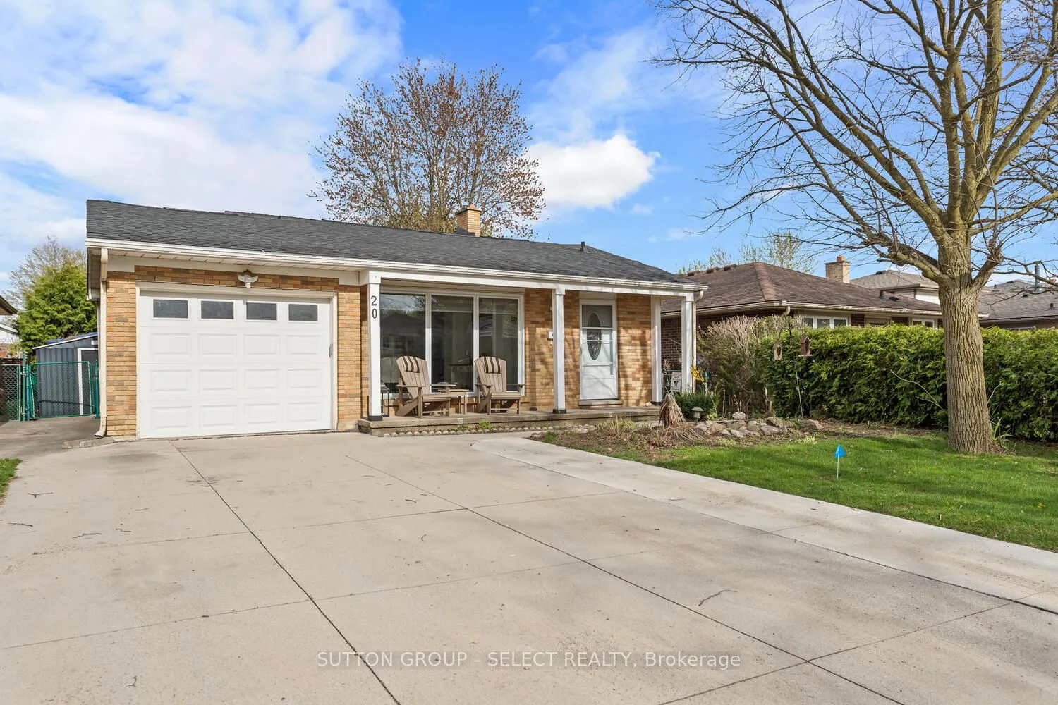 20 Lochern Road