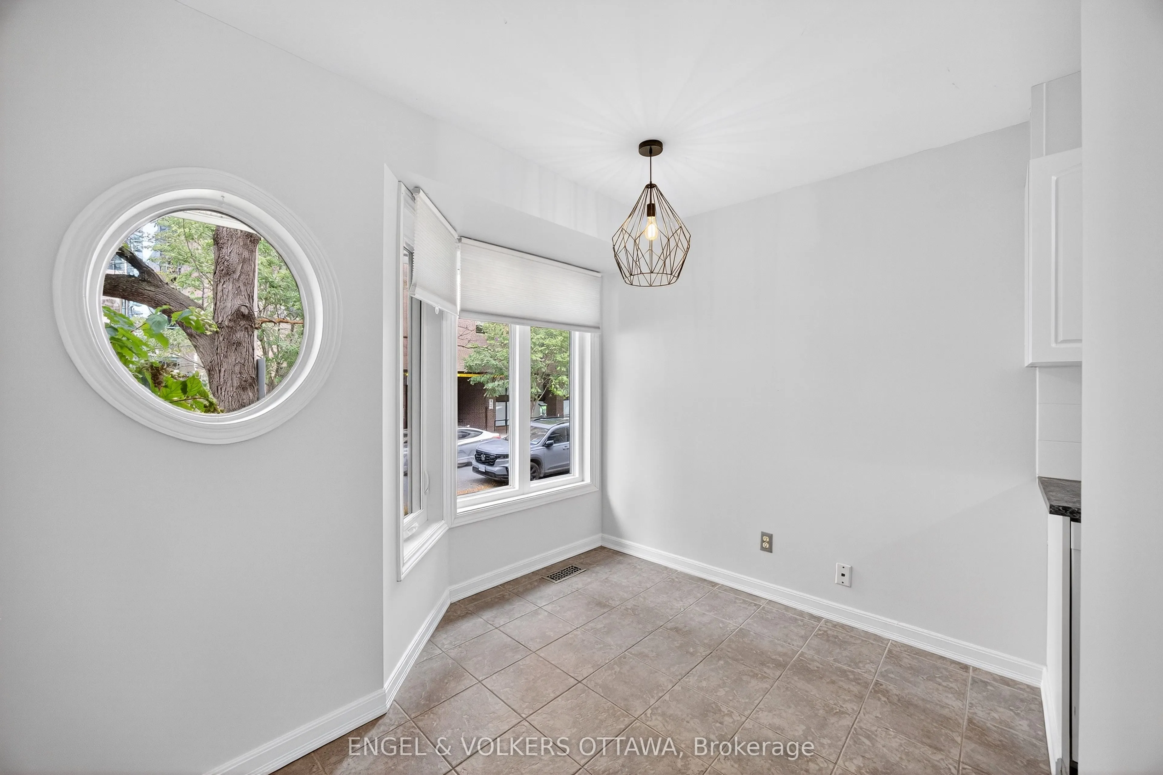294 Gloucester Street, #294