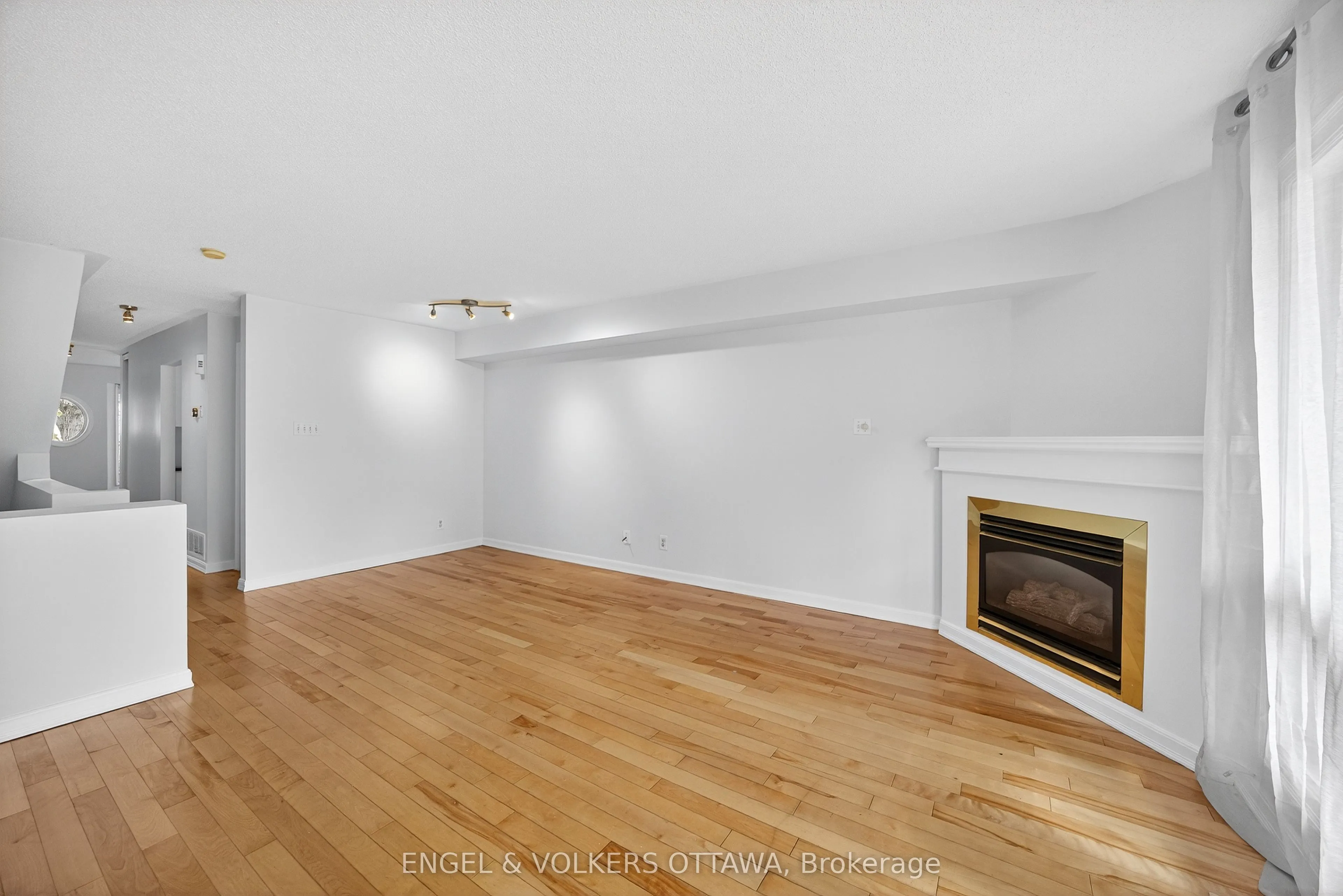 294 Gloucester Street, #294