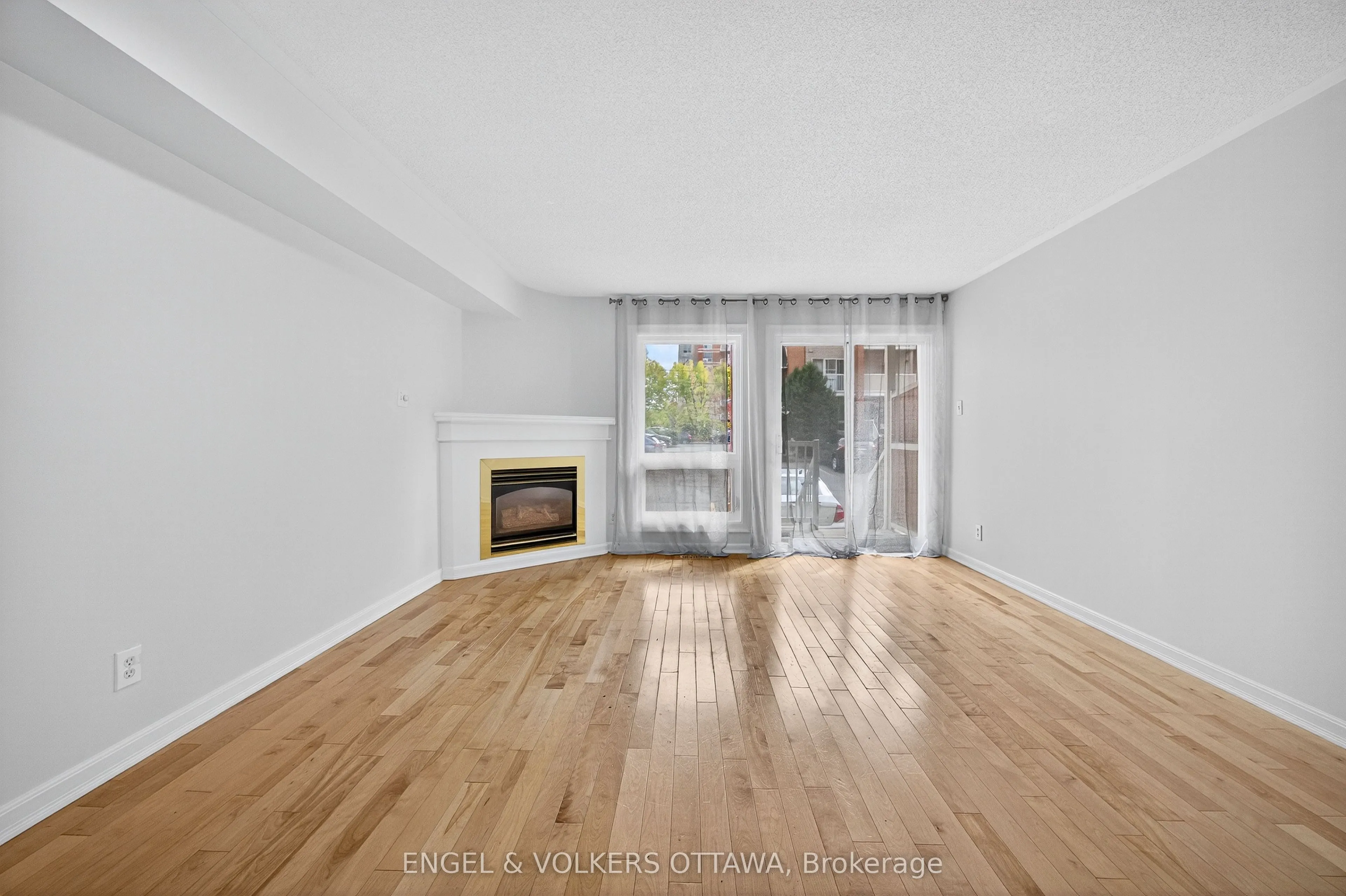 294 Gloucester Street, #294
