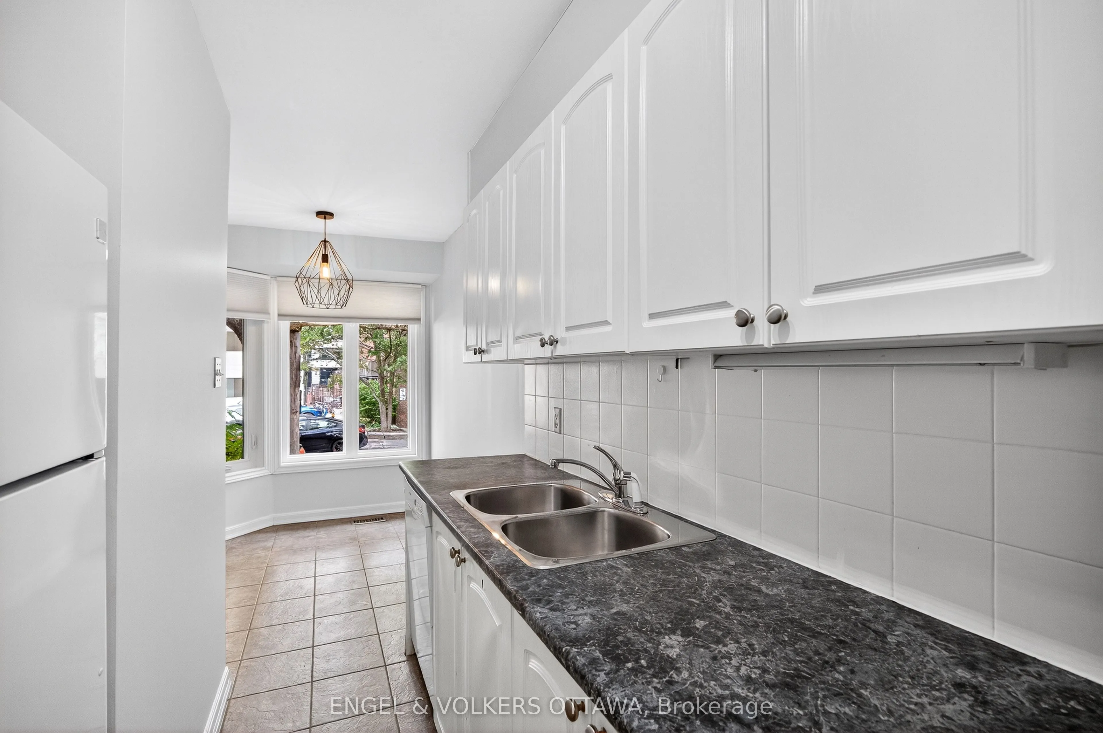 294 Gloucester Street, #294