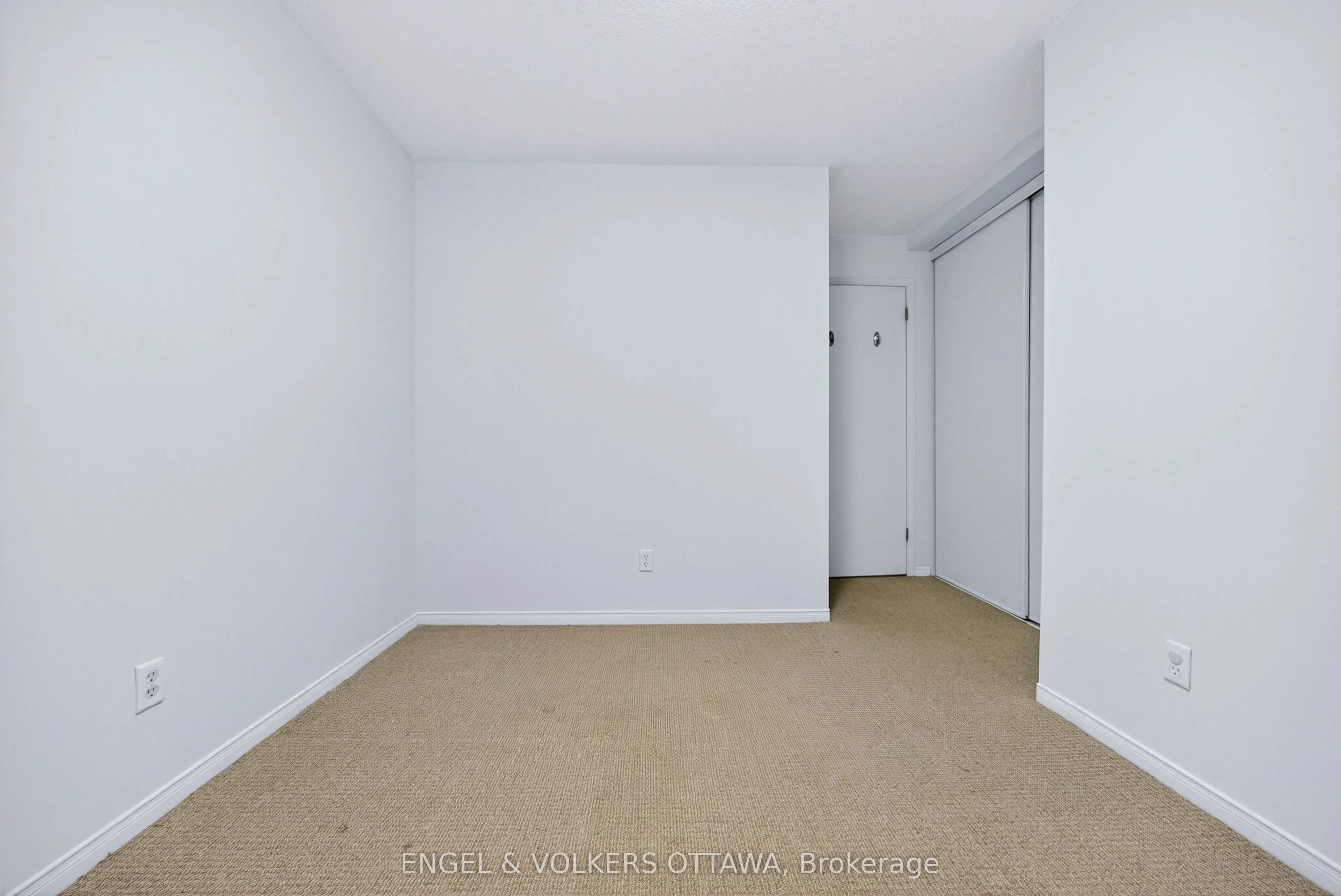 294 Gloucester Street, #294