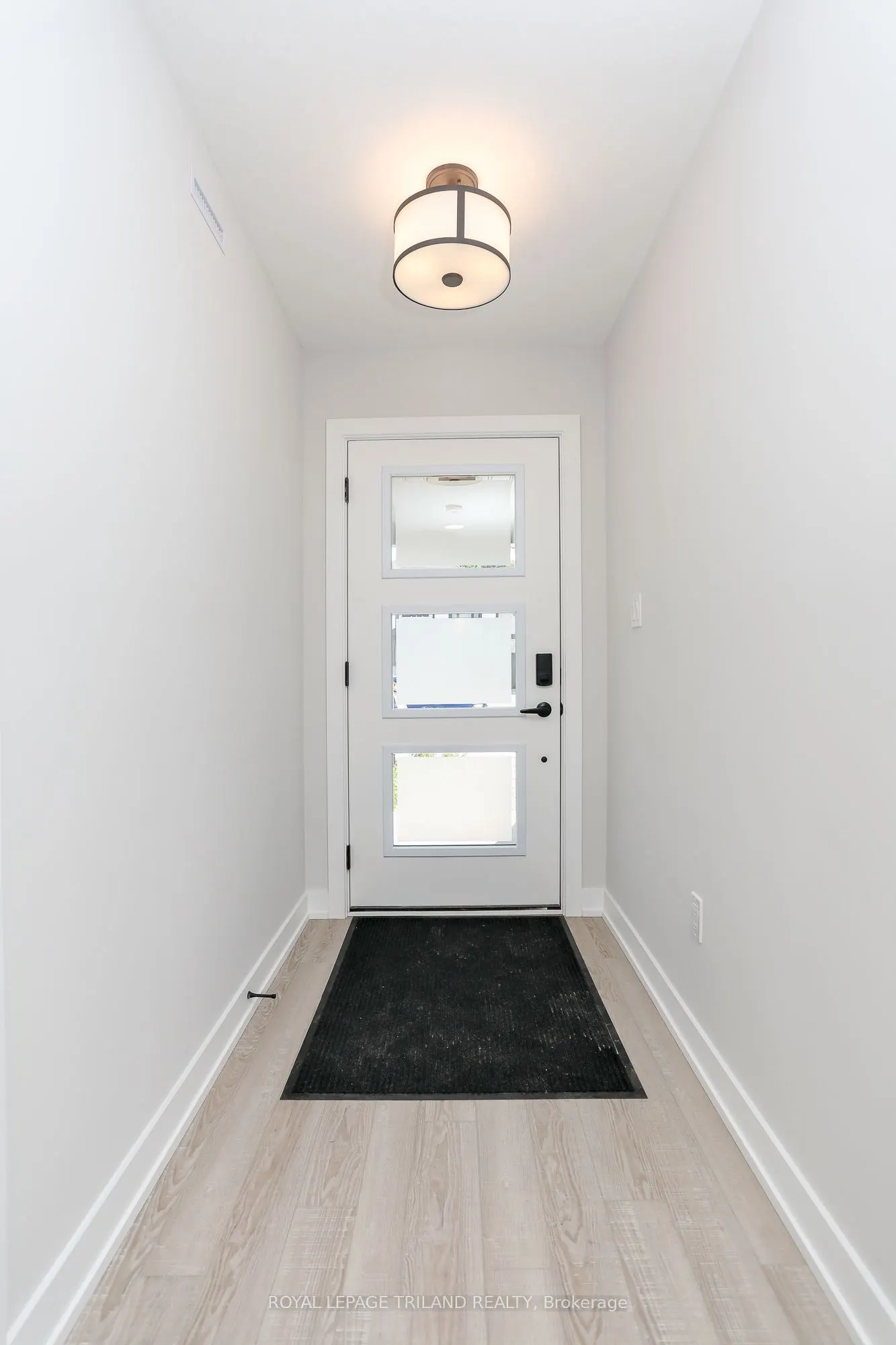 51 White Tail Path