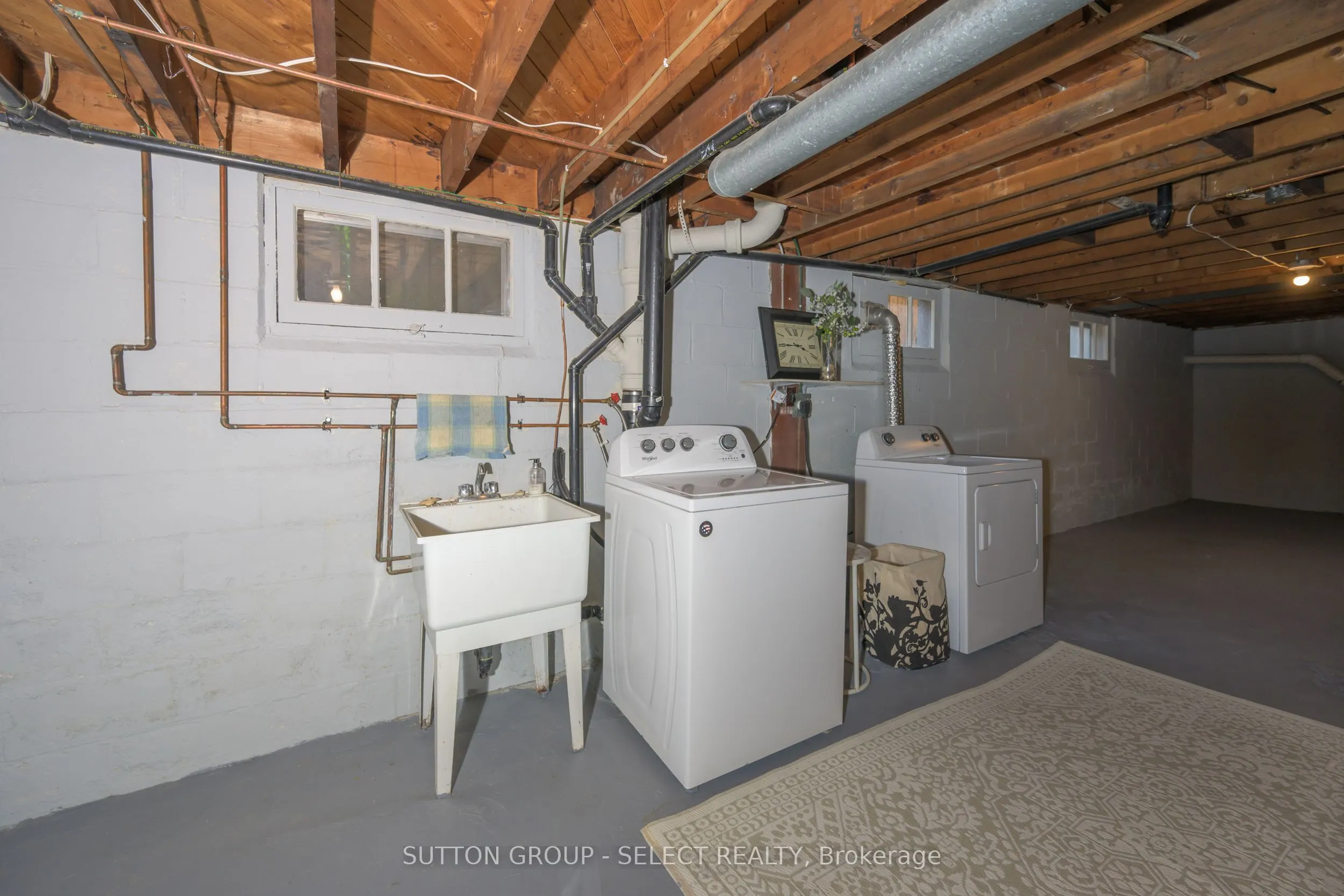 422 CHEAPSIDE Street