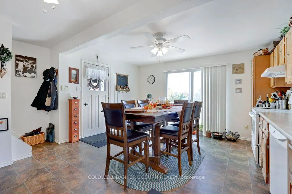 12 Maple Avenue