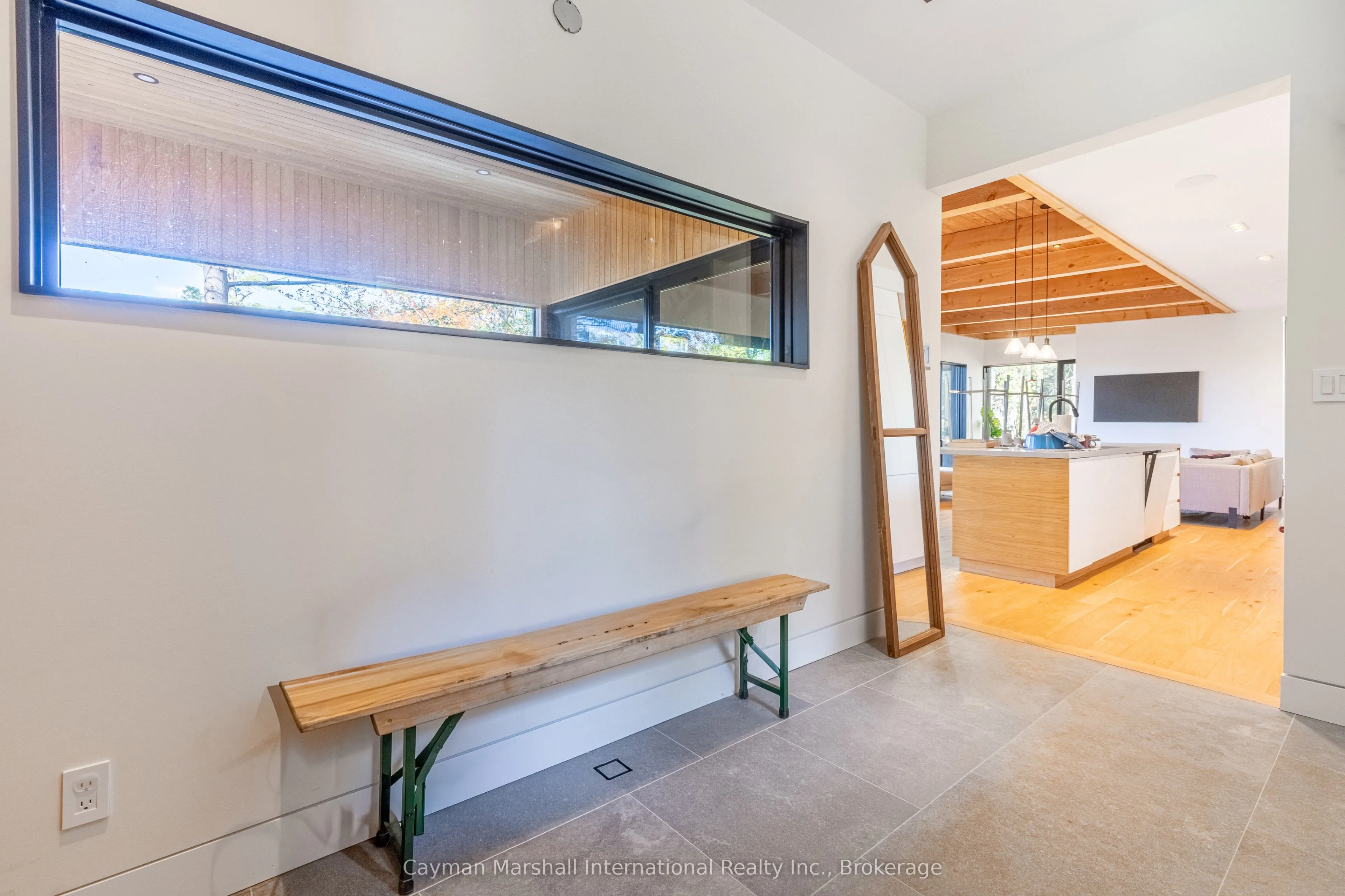 1054 Thomas Road