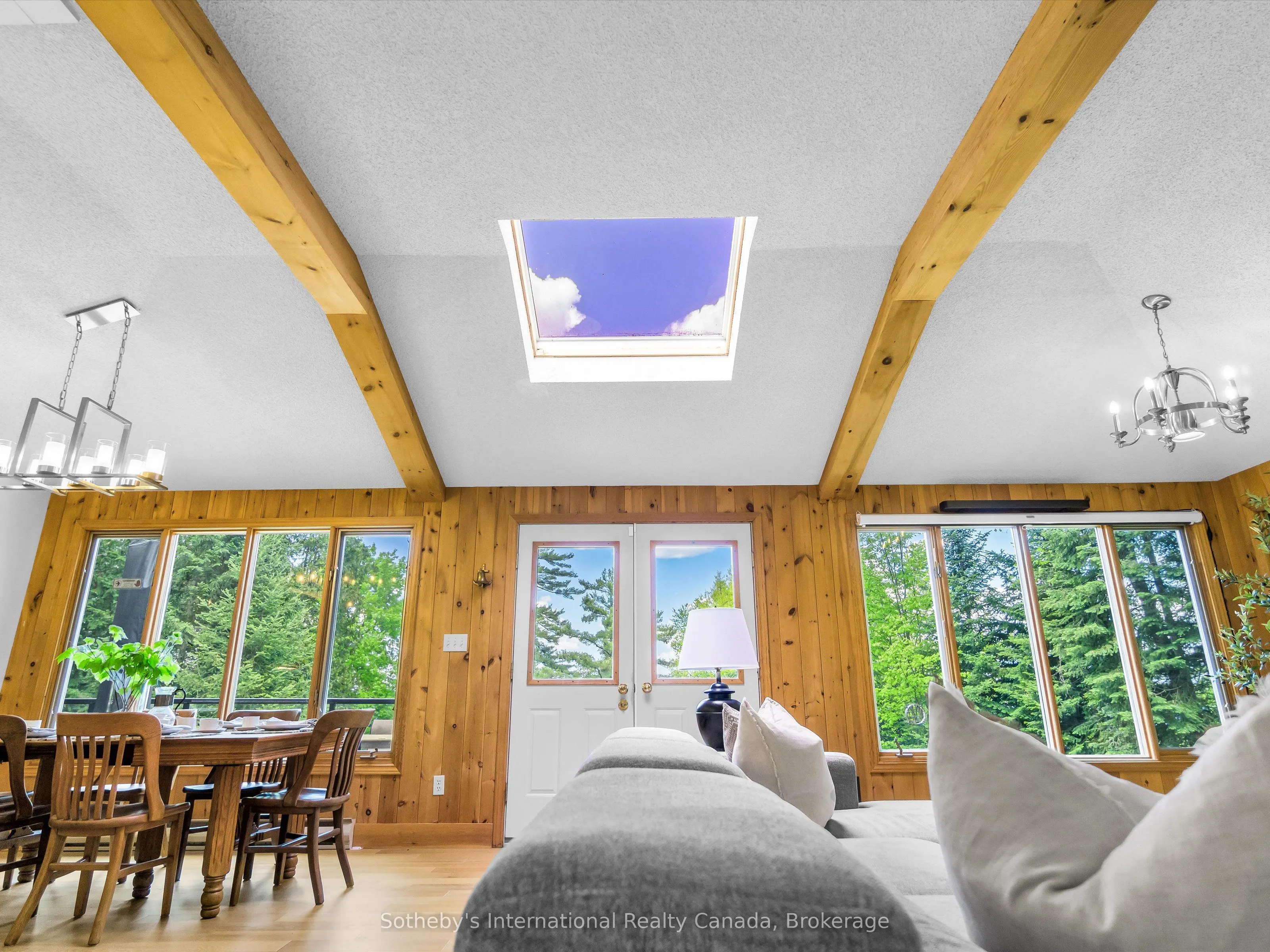 1093 Glenmount Road