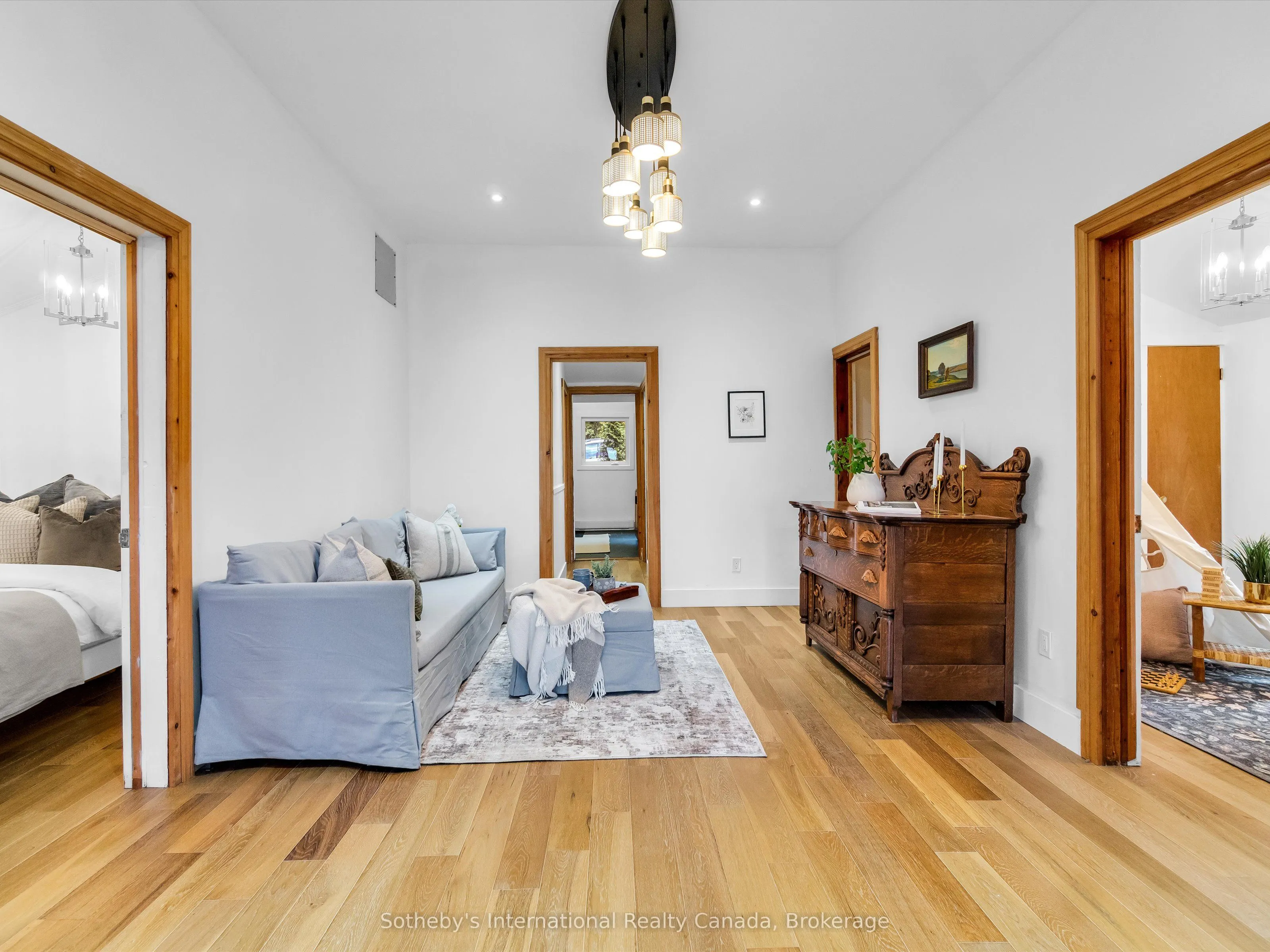 1093 Glenmount Road