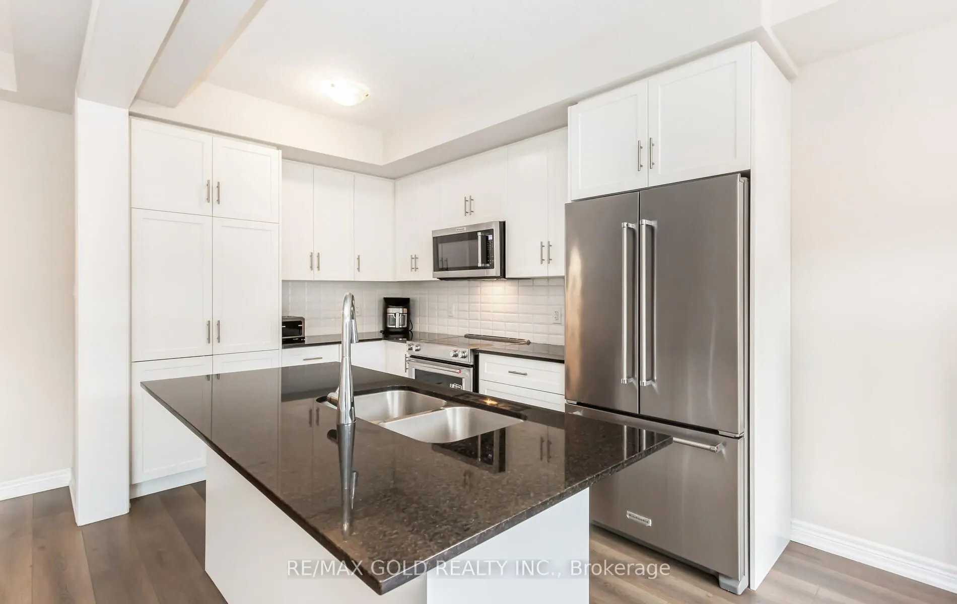 10 Birmingham Drive, #38
