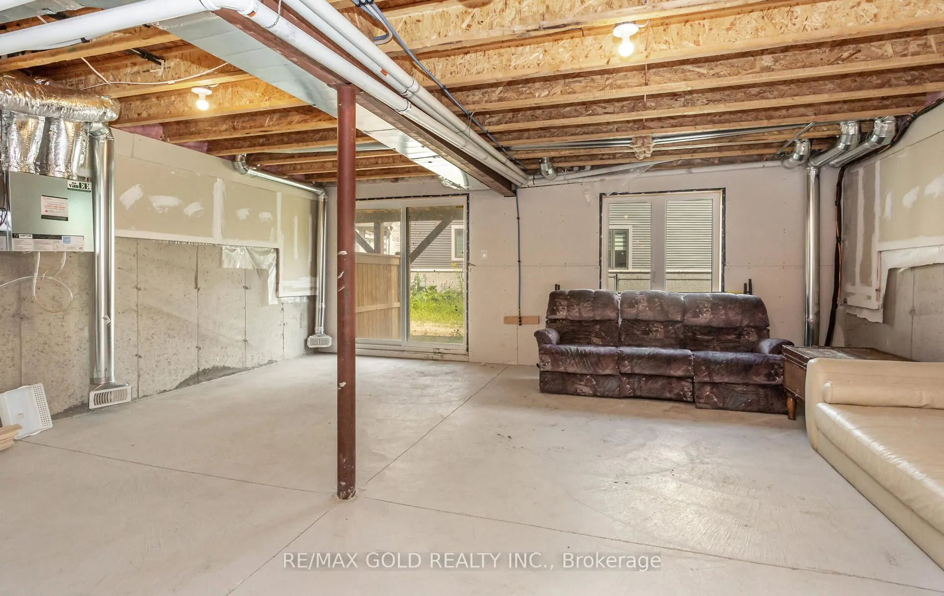 10 Birmingham Drive, #38