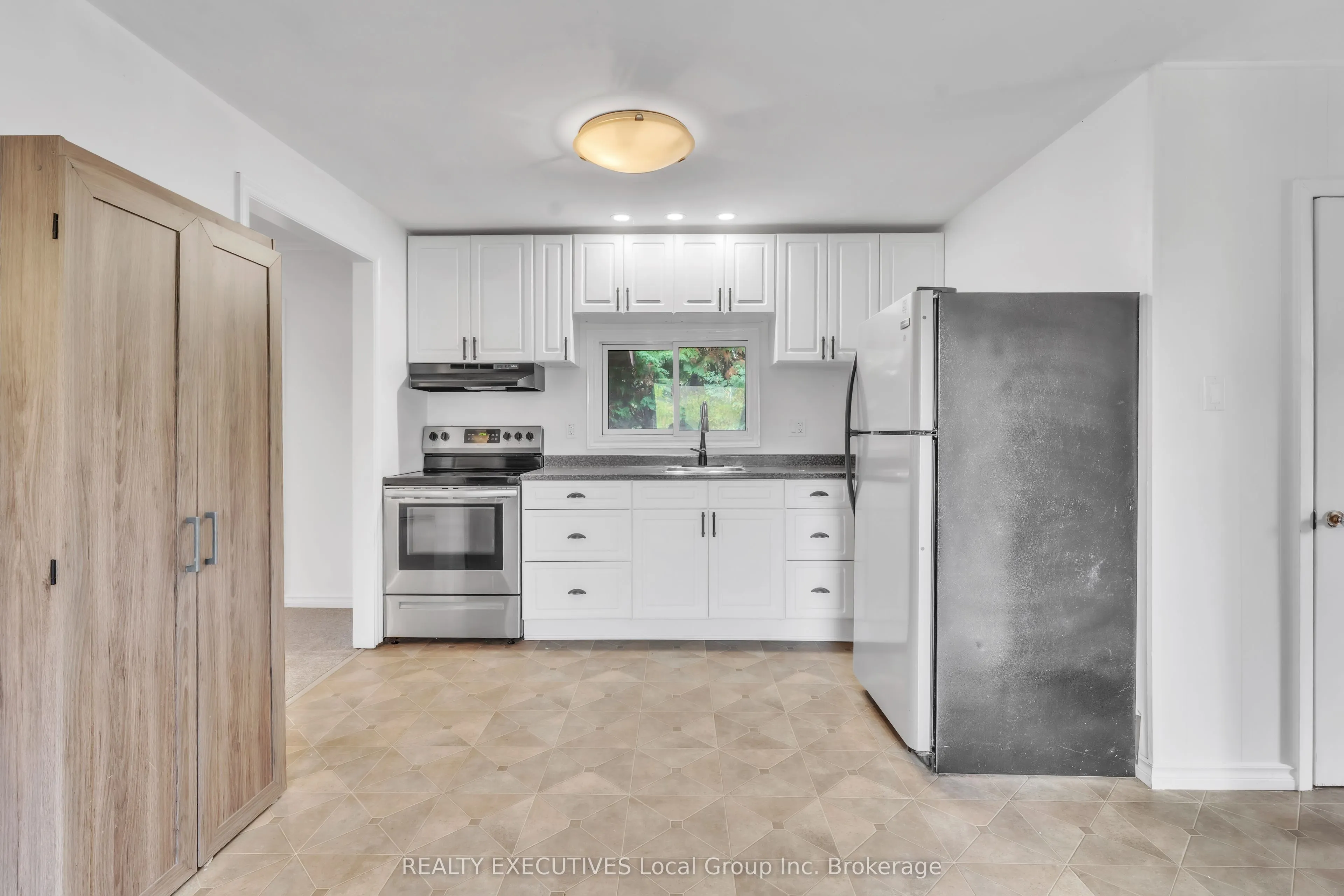 306 Martindale Lane