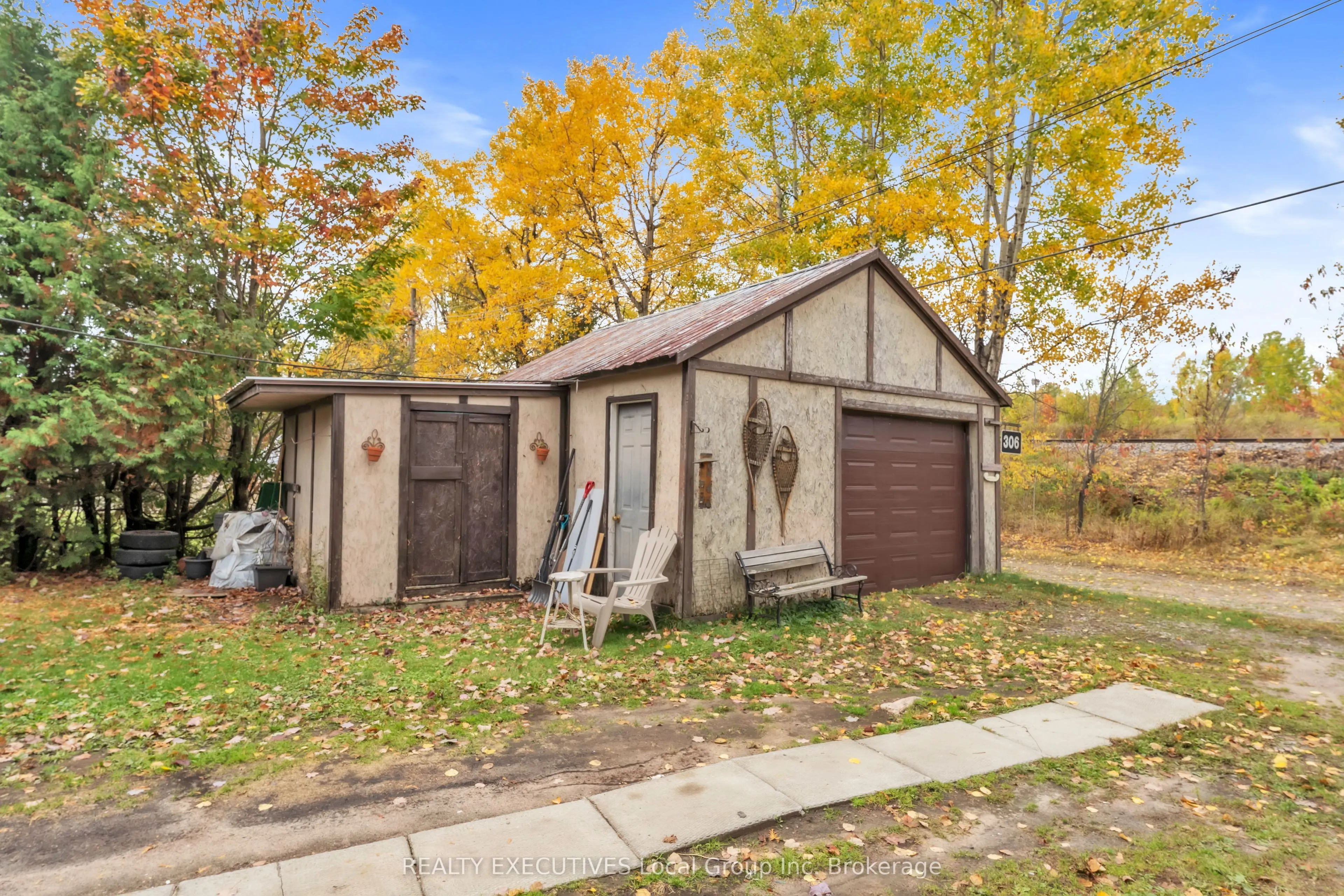 306 Martindale Lane