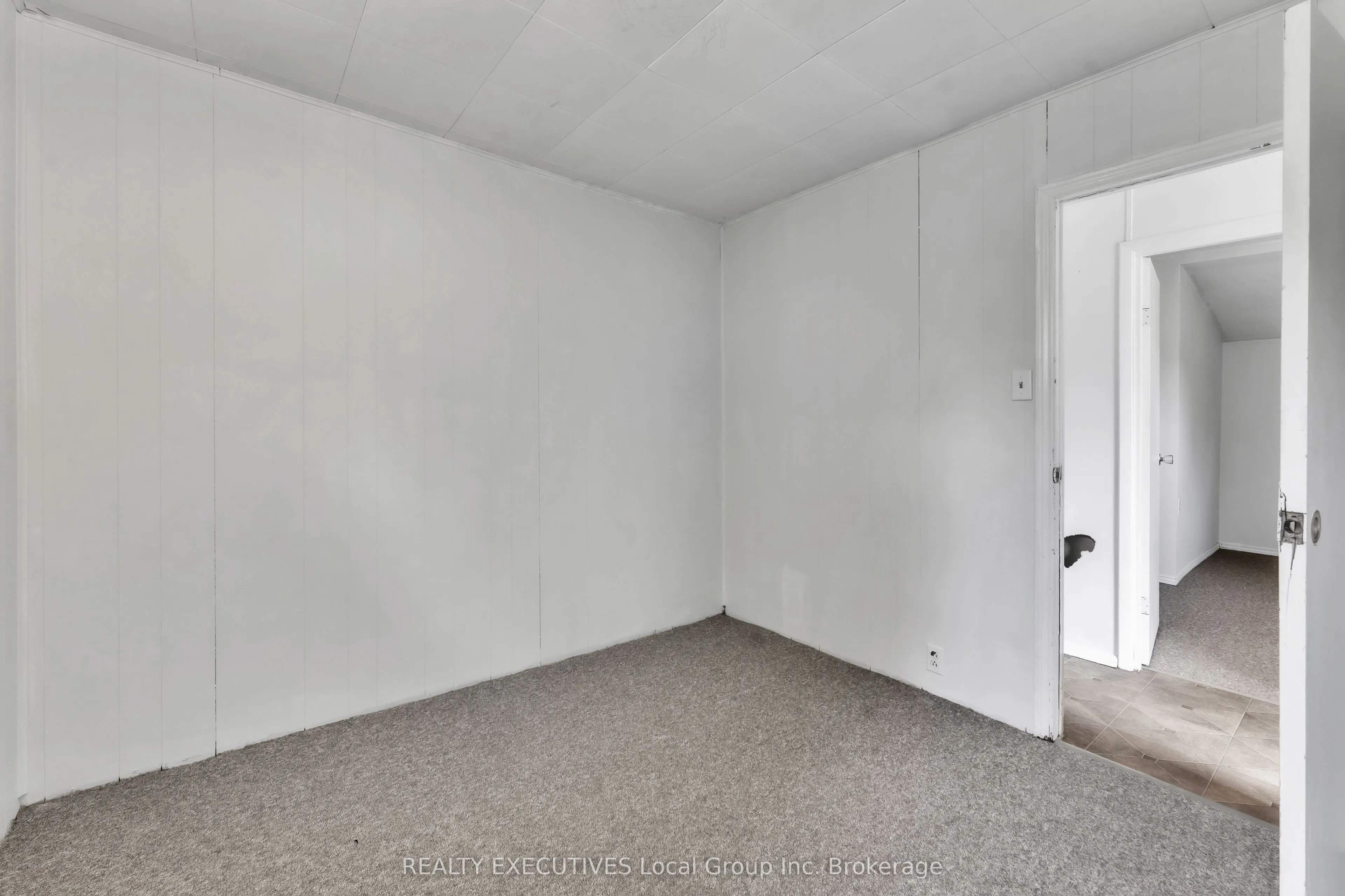 306 Martindale Lane