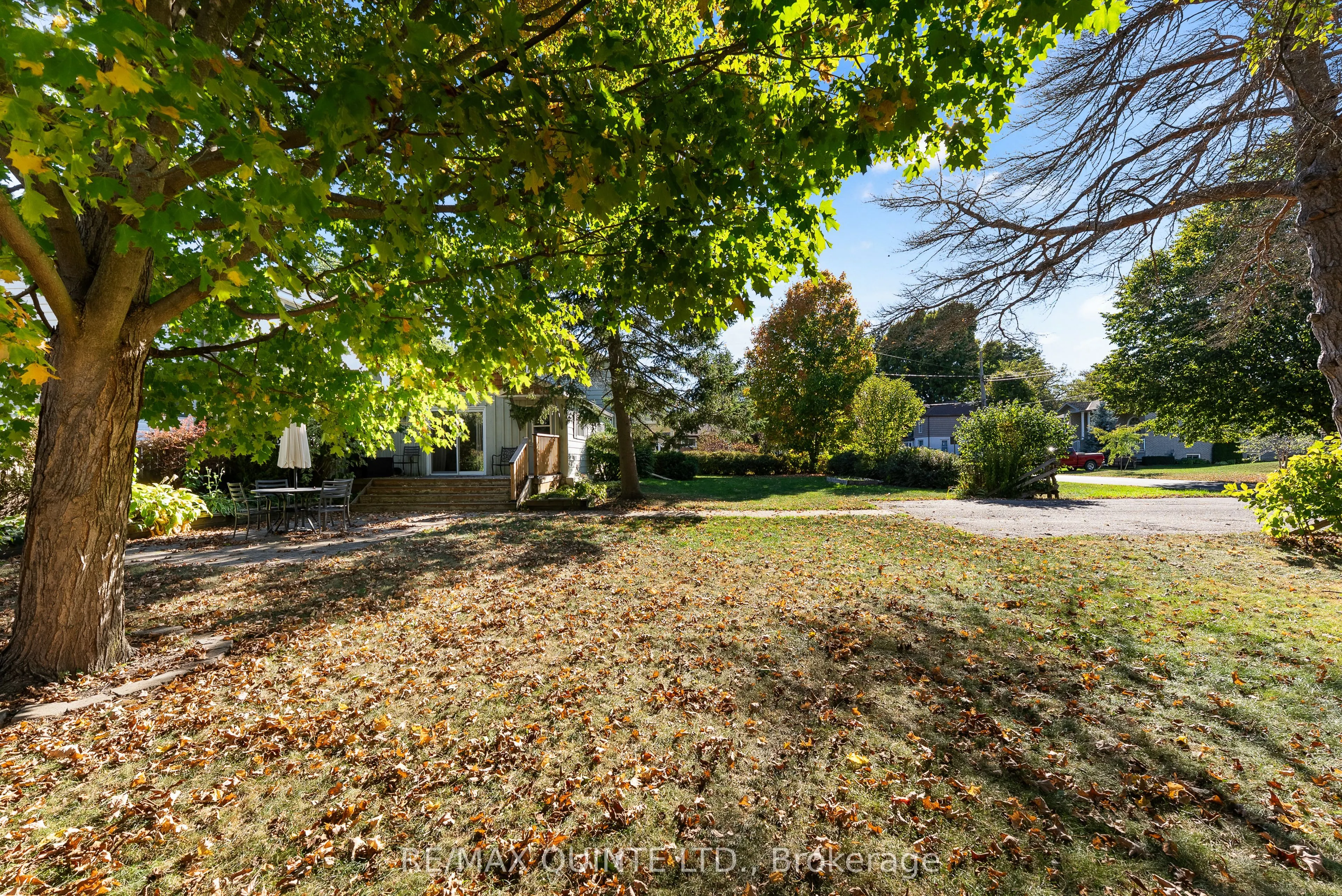 22 Maple Avenue