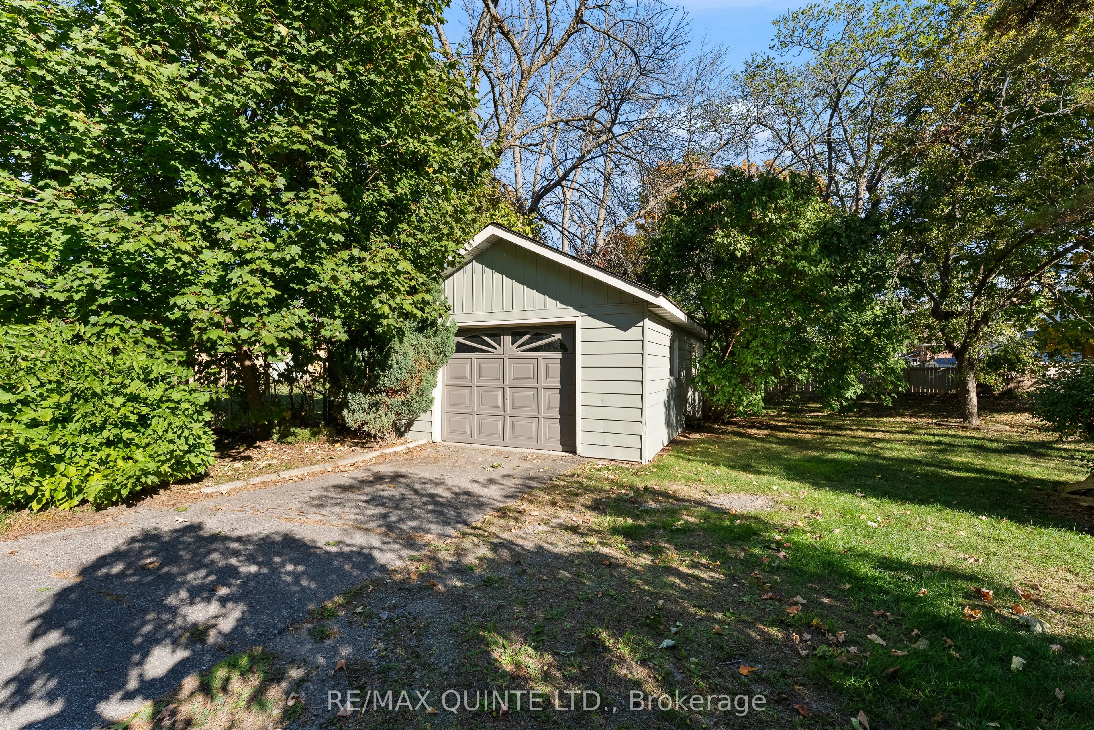 22 Maple Avenue