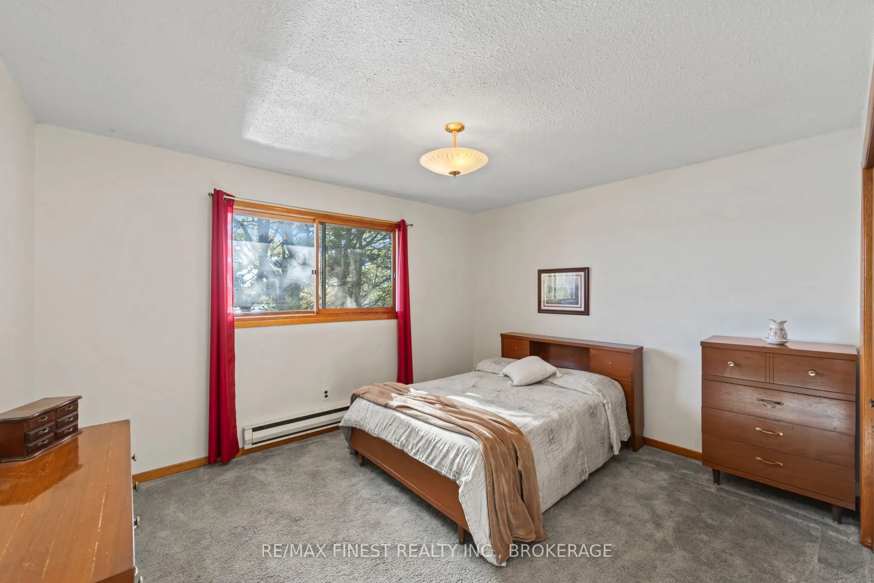 4236 Pine Ridge Drive