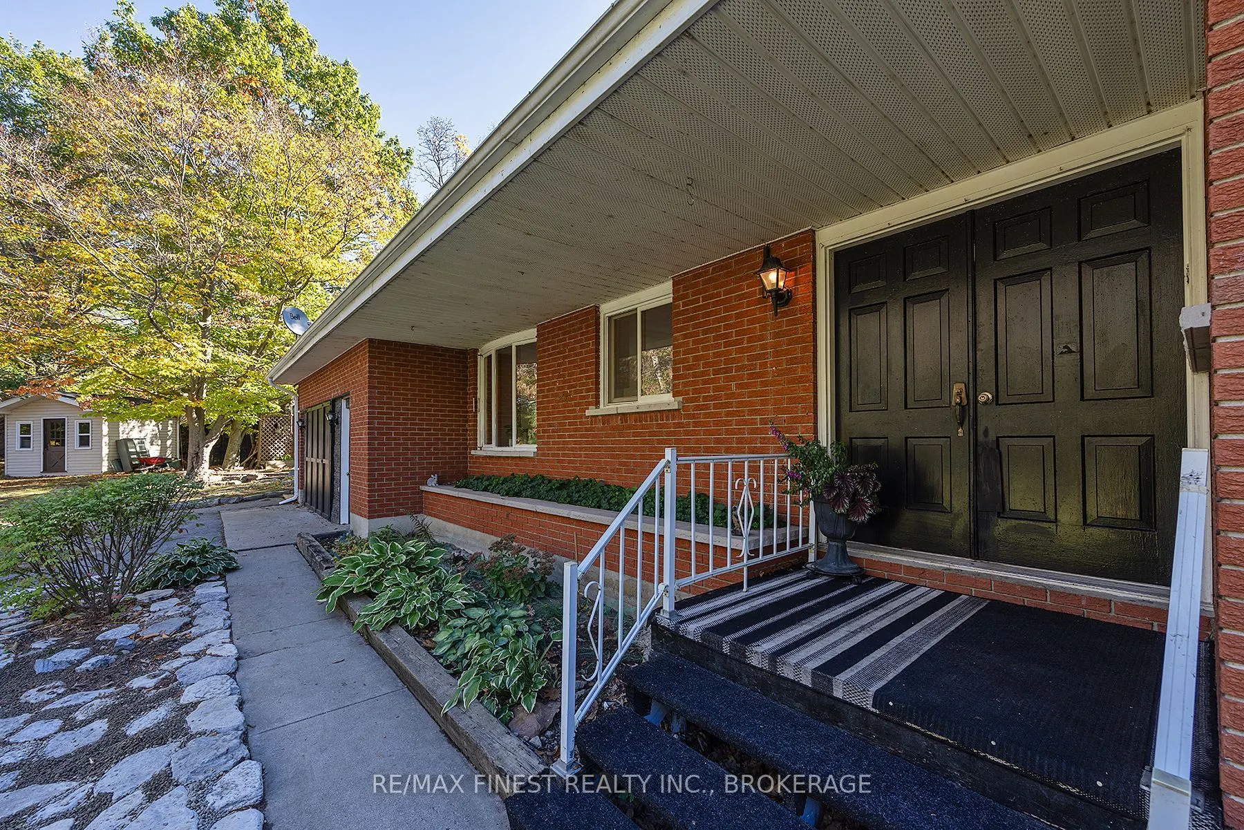 4236 Pine Ridge Drive