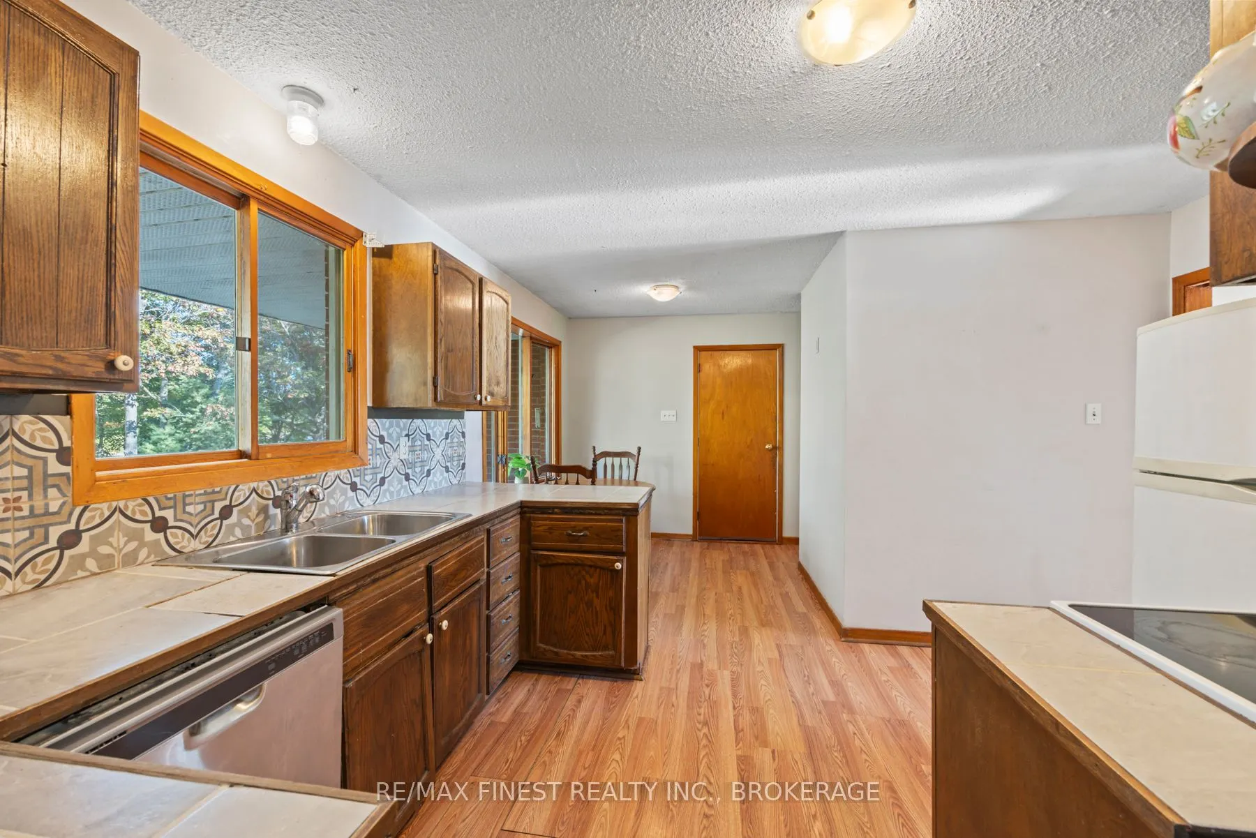 4236 Pine Ridge Drive