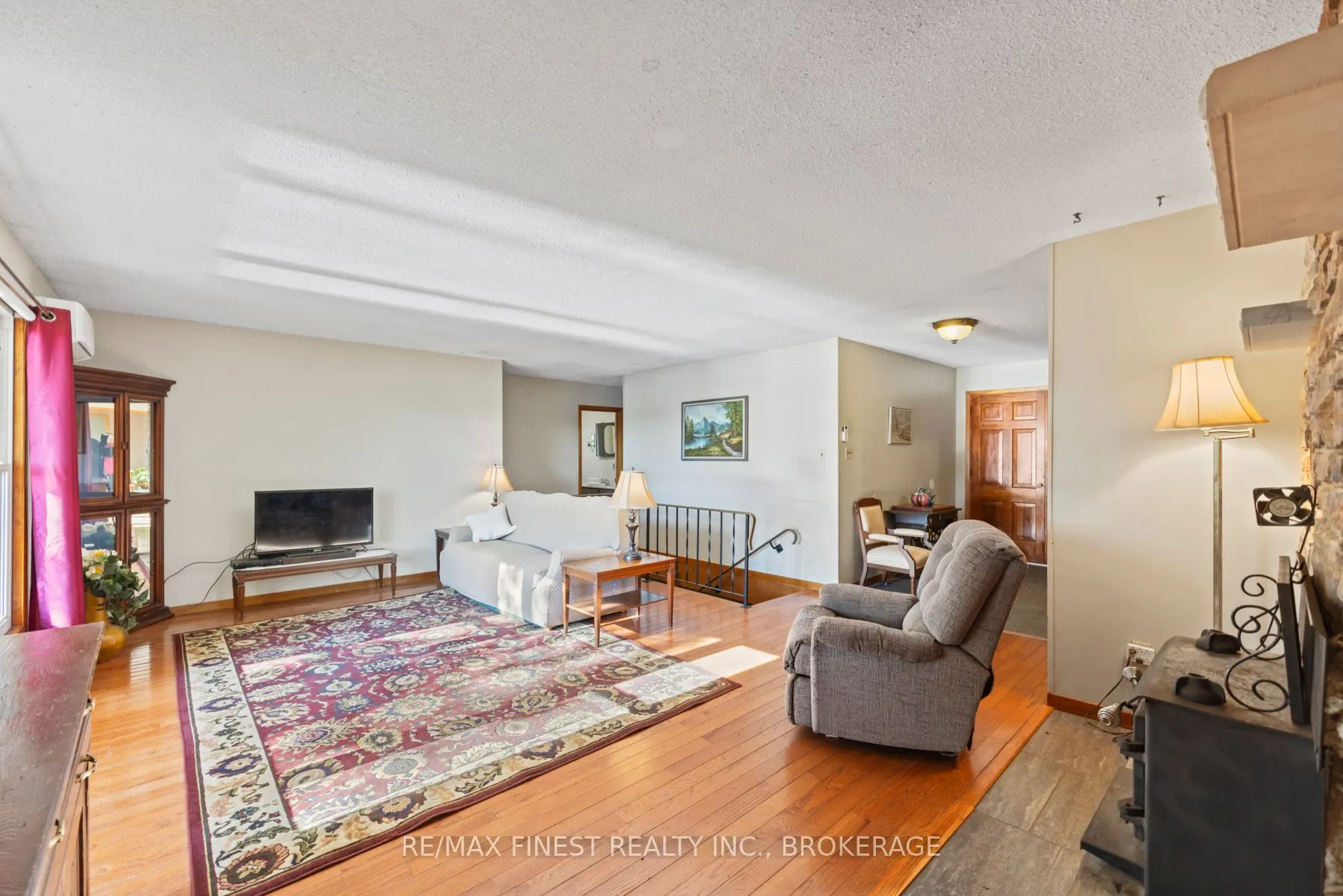 4236 Pine Ridge Drive