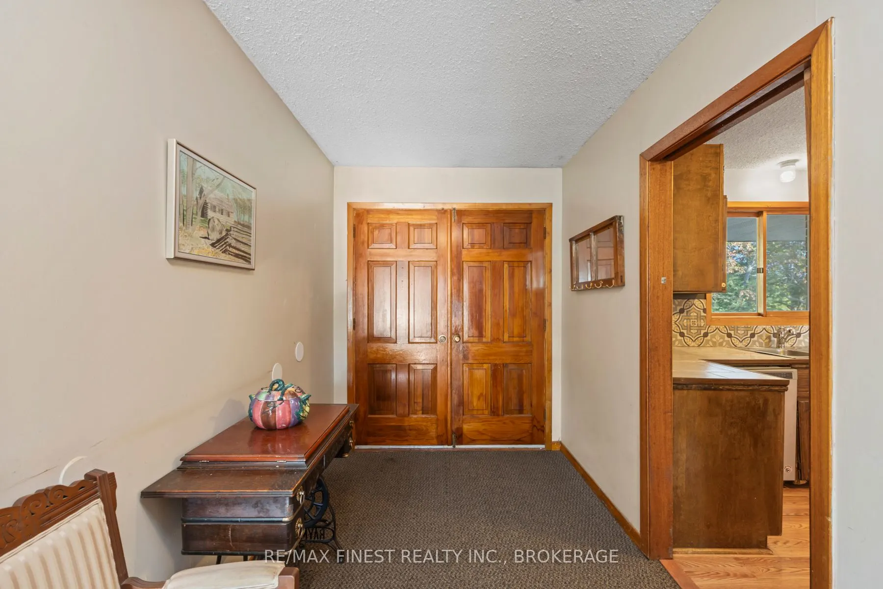 4236 Pine Ridge Drive