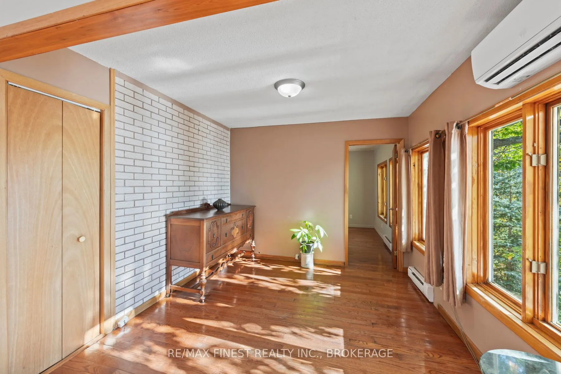 4236 Pine Ridge Drive