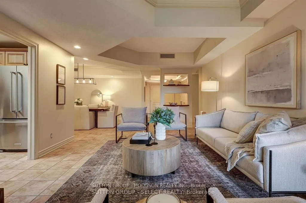 250 Sydenham Street, #203
