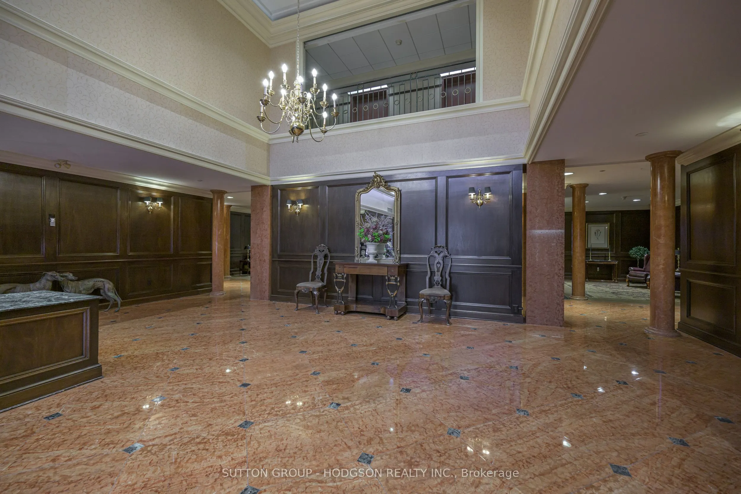 250 Sydenham Street, #203