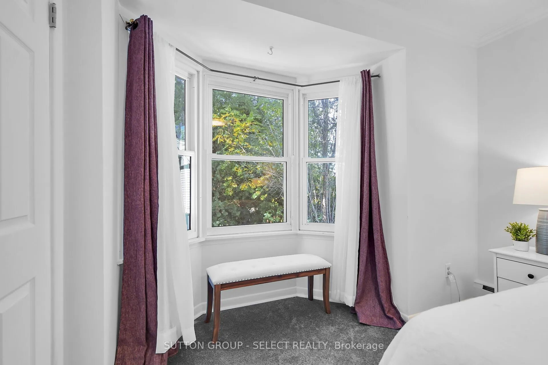413 Old Wonderland Road