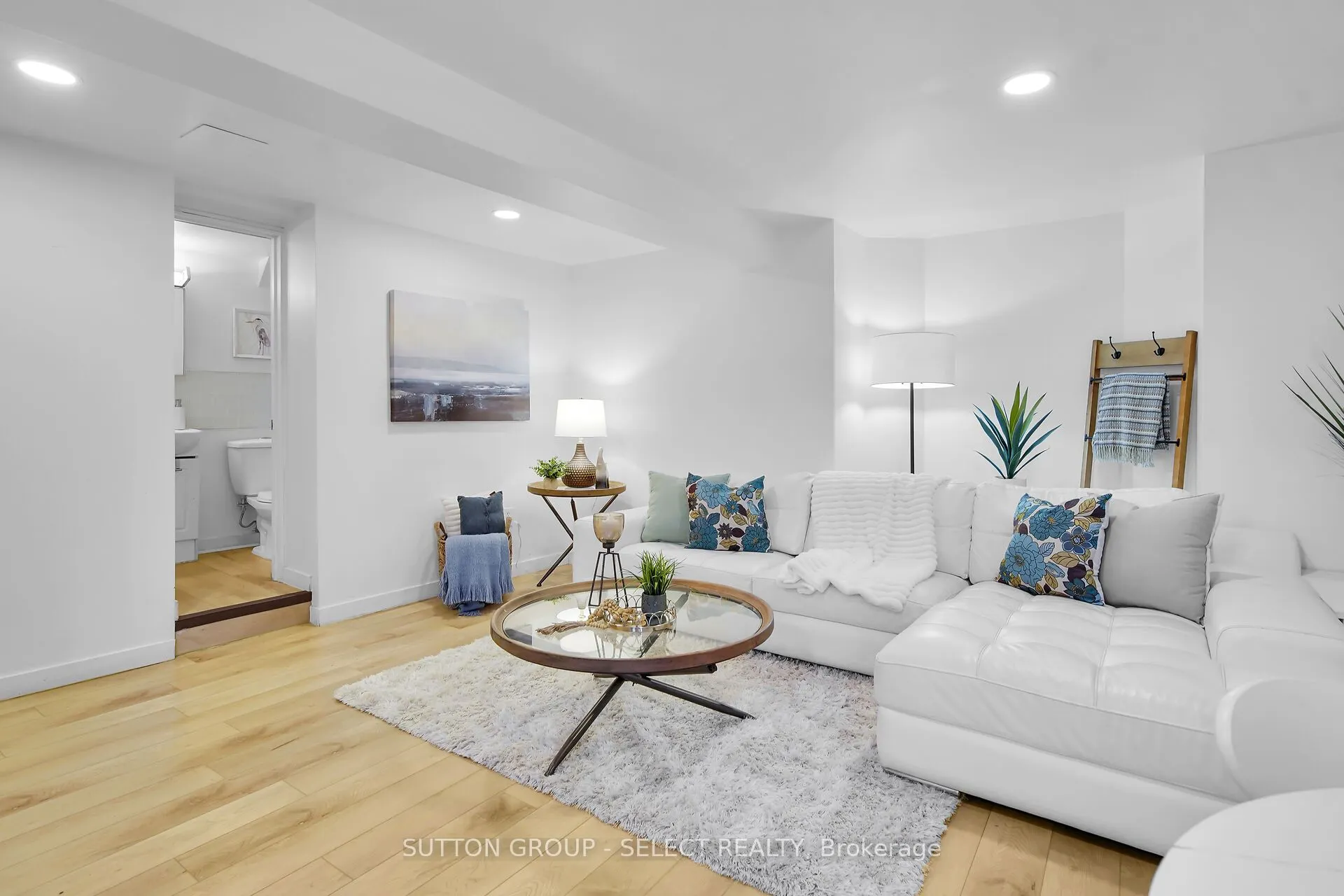 413 Old Wonderland Road
