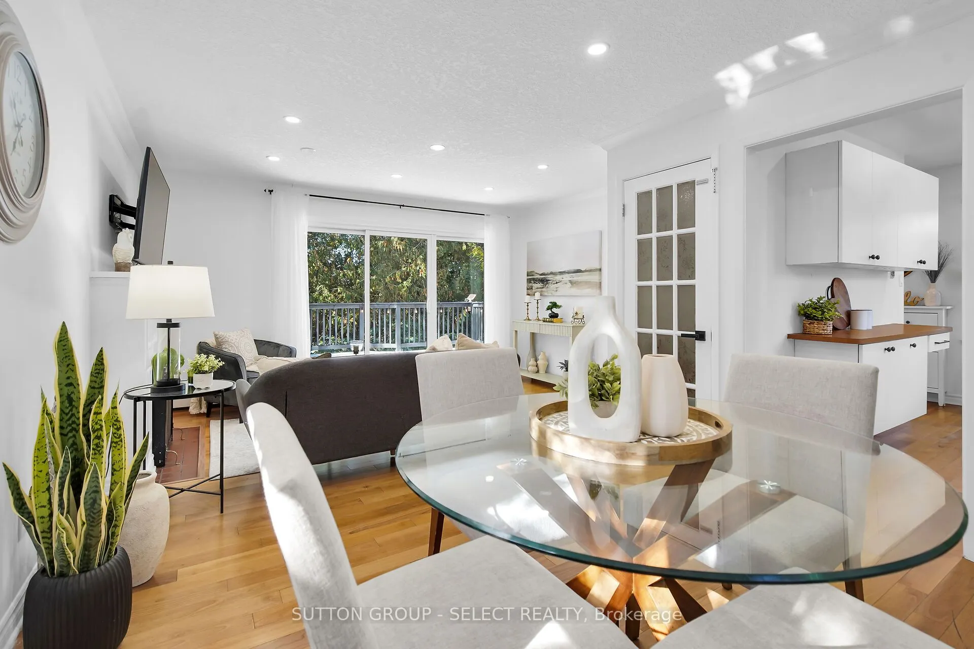 413 Old Wonderland Road