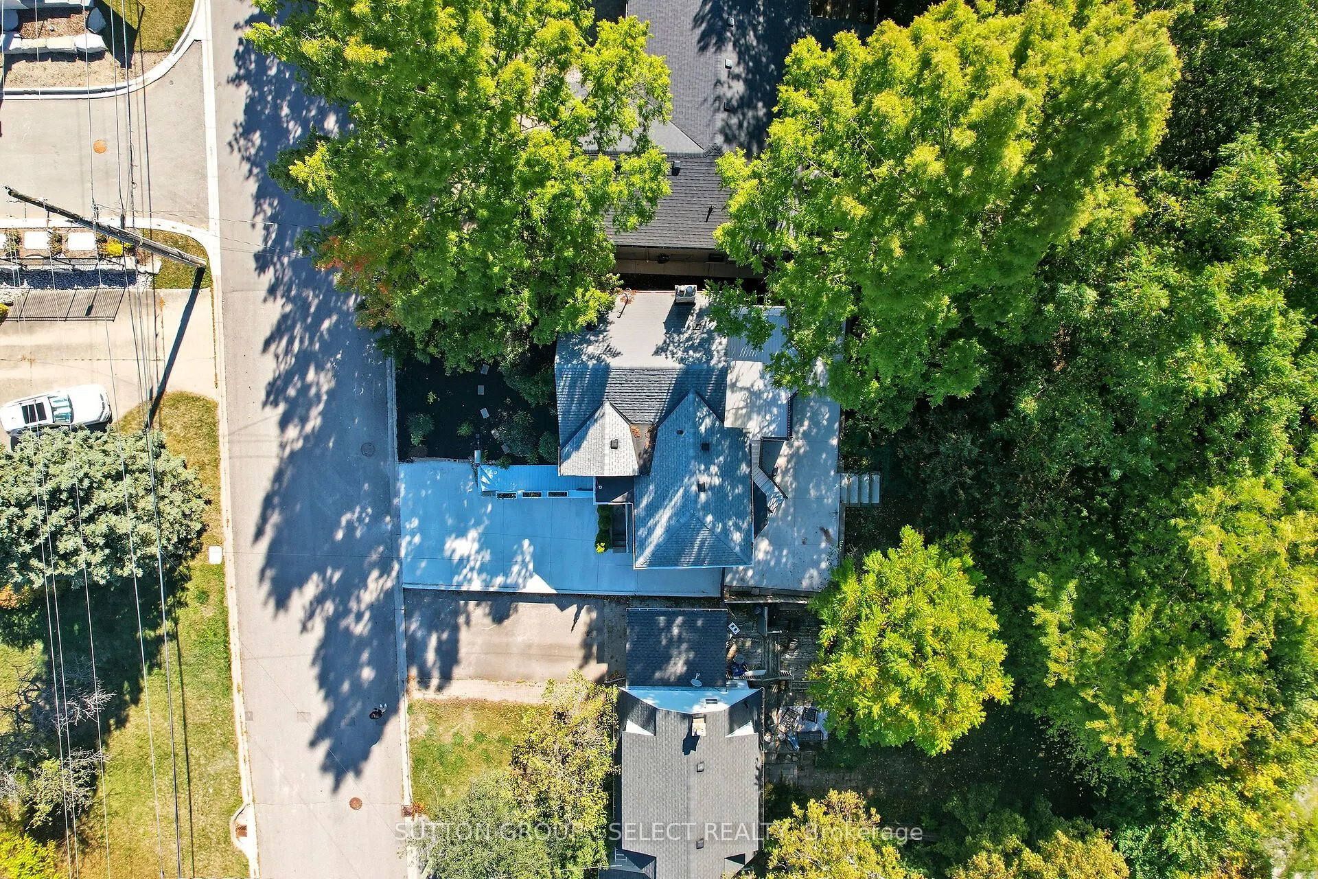 413 Old Wonderland Road