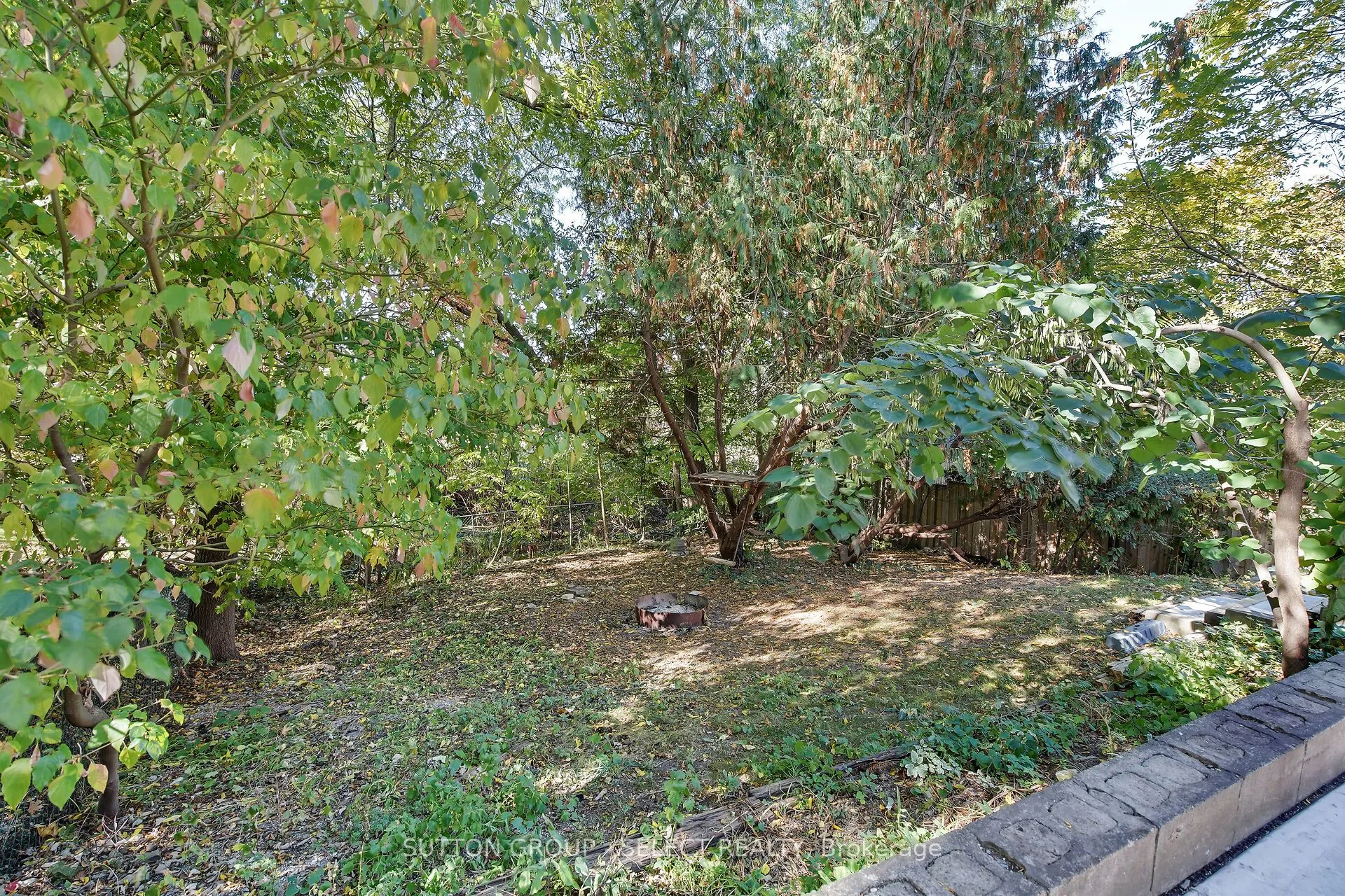 413 Old Wonderland Road