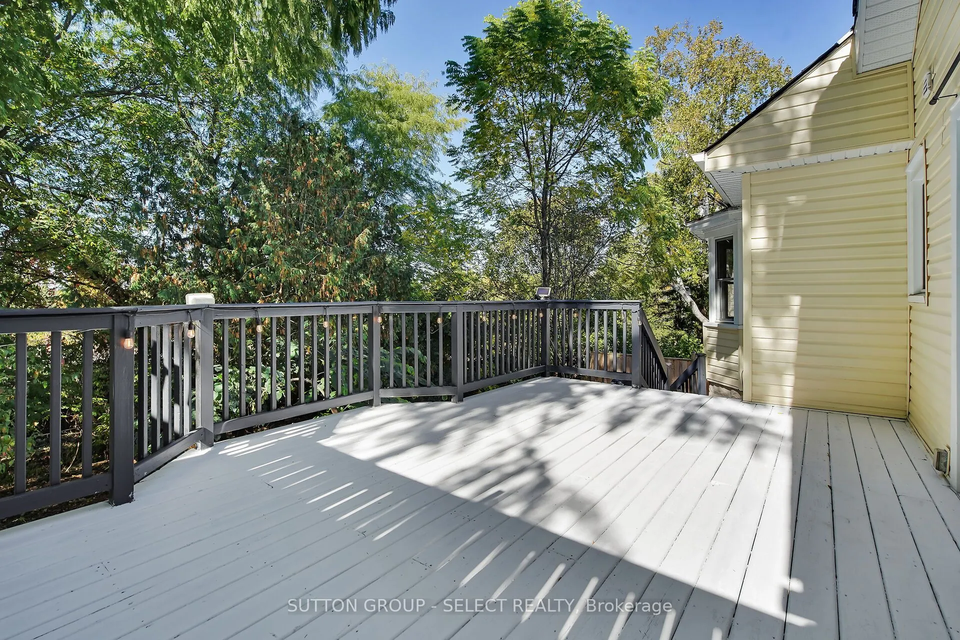 413 Old Wonderland Road