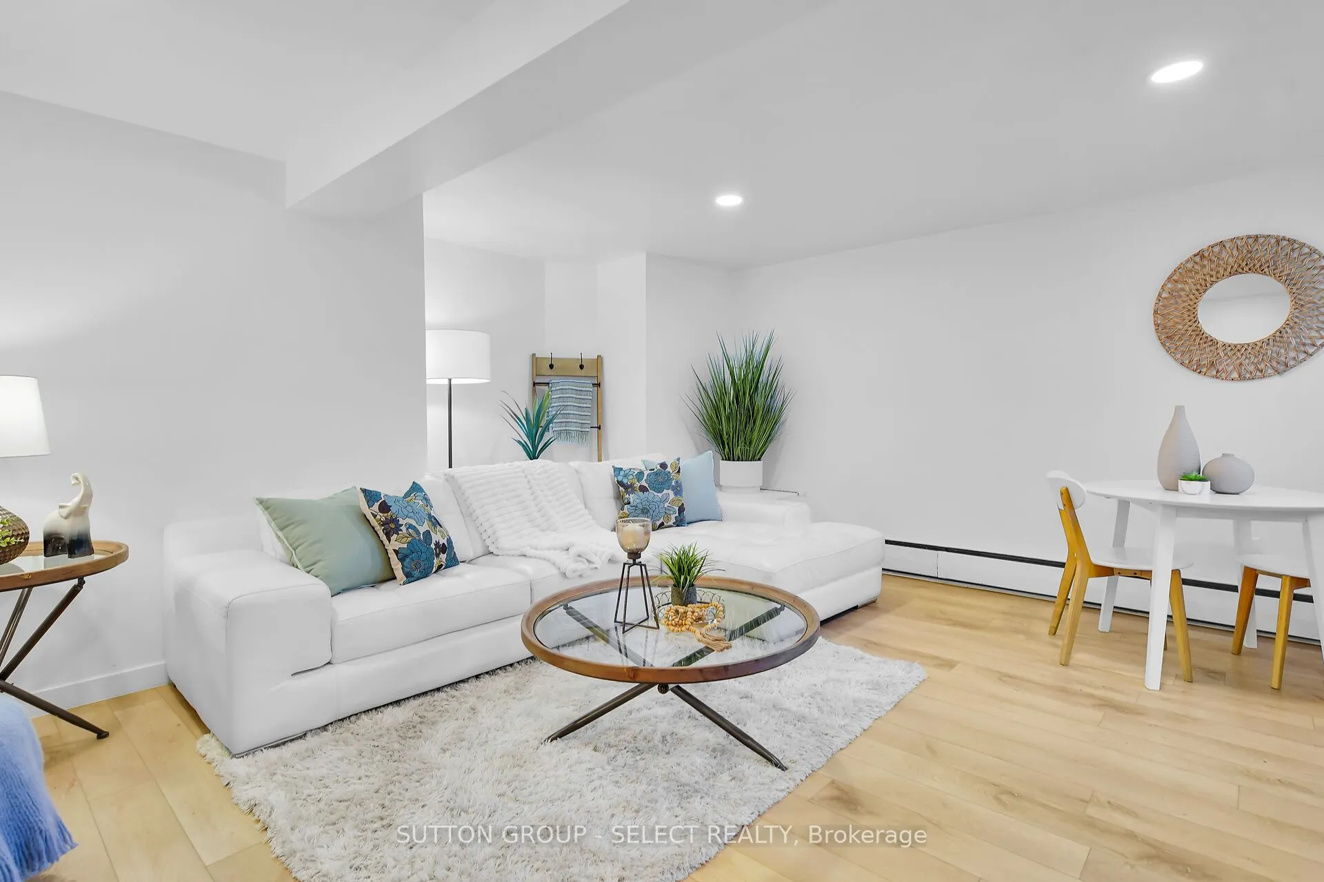 413 Old Wonderland Road