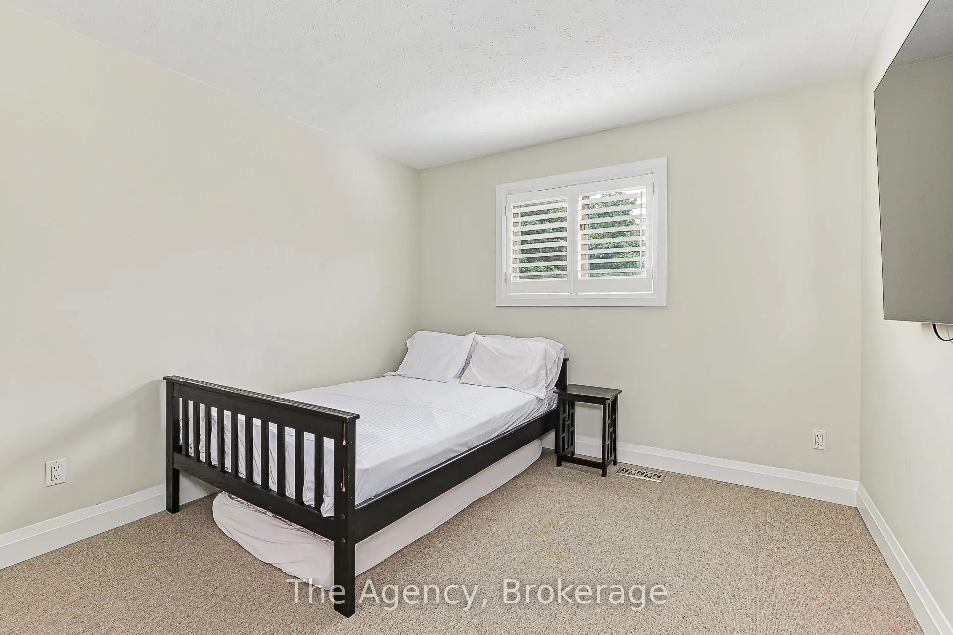 136 Grand Cypress Lane