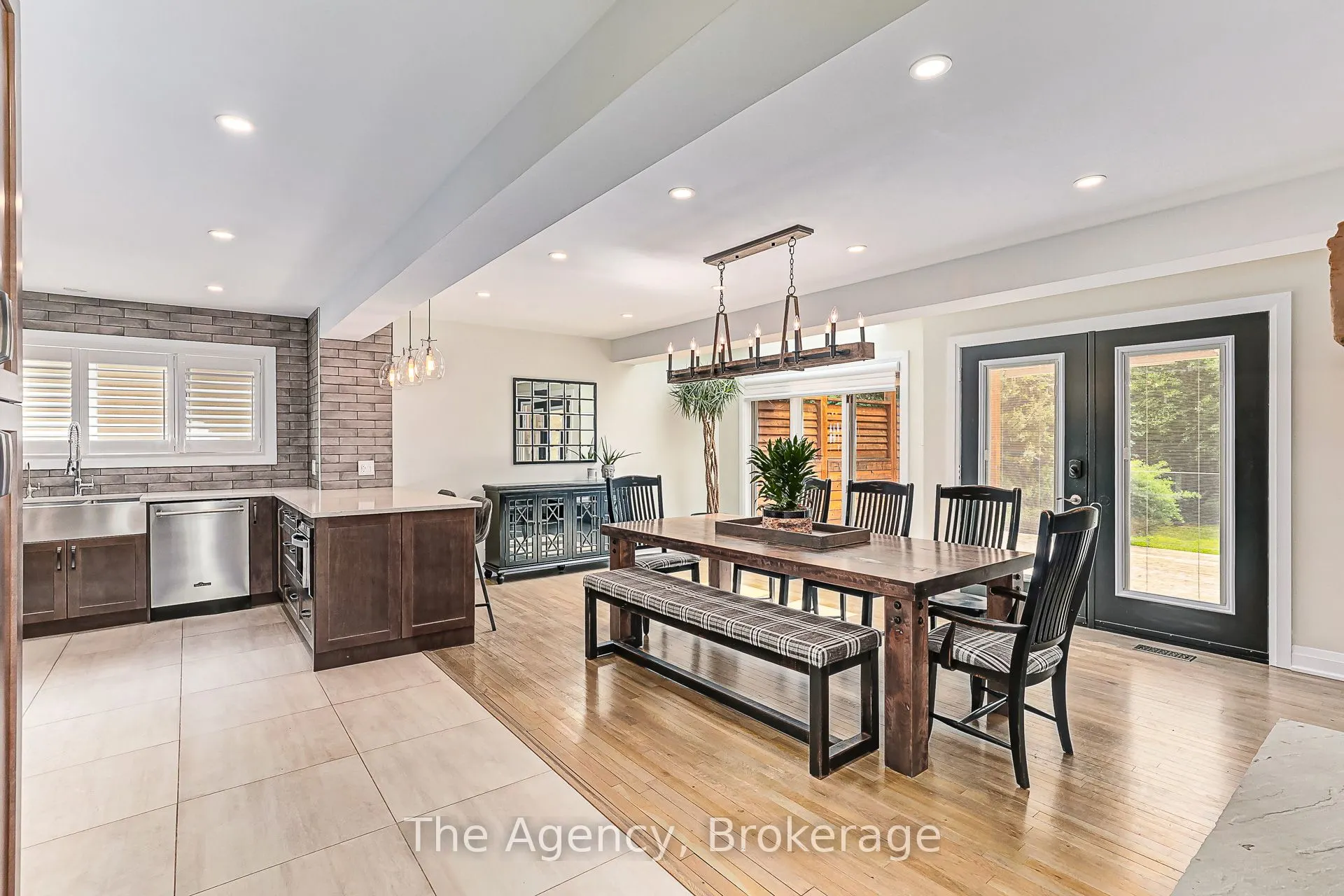 136 Grand Cypress Lane