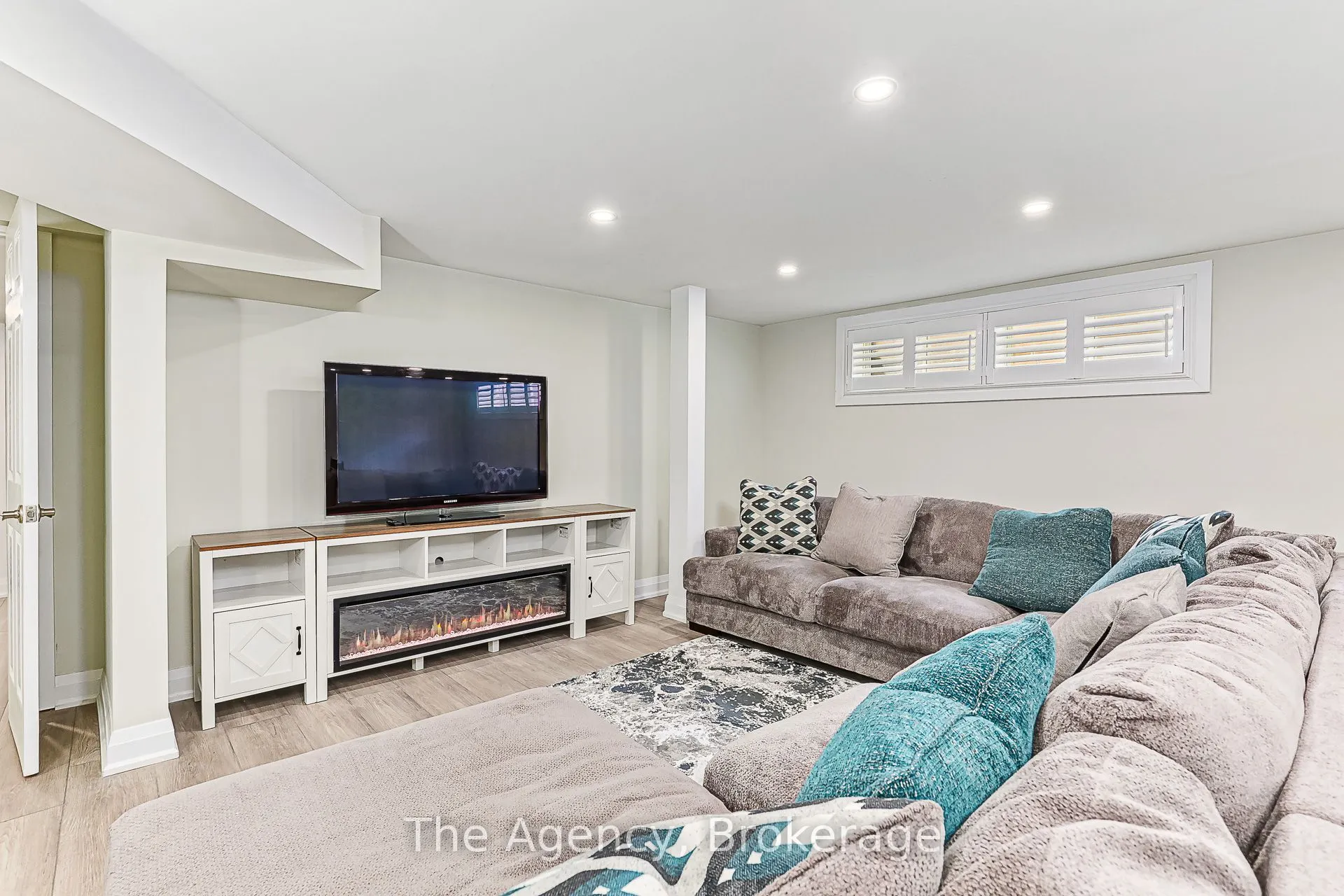 136 Grand Cypress Lane