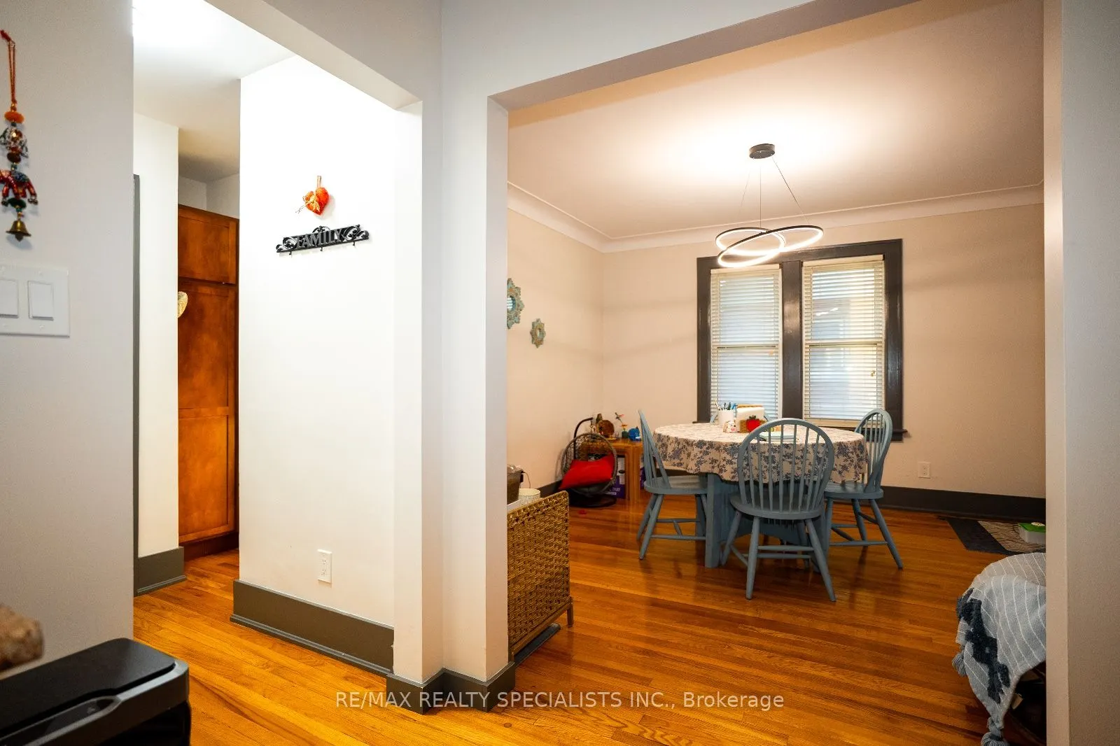 2371-2373 Lincoln Road