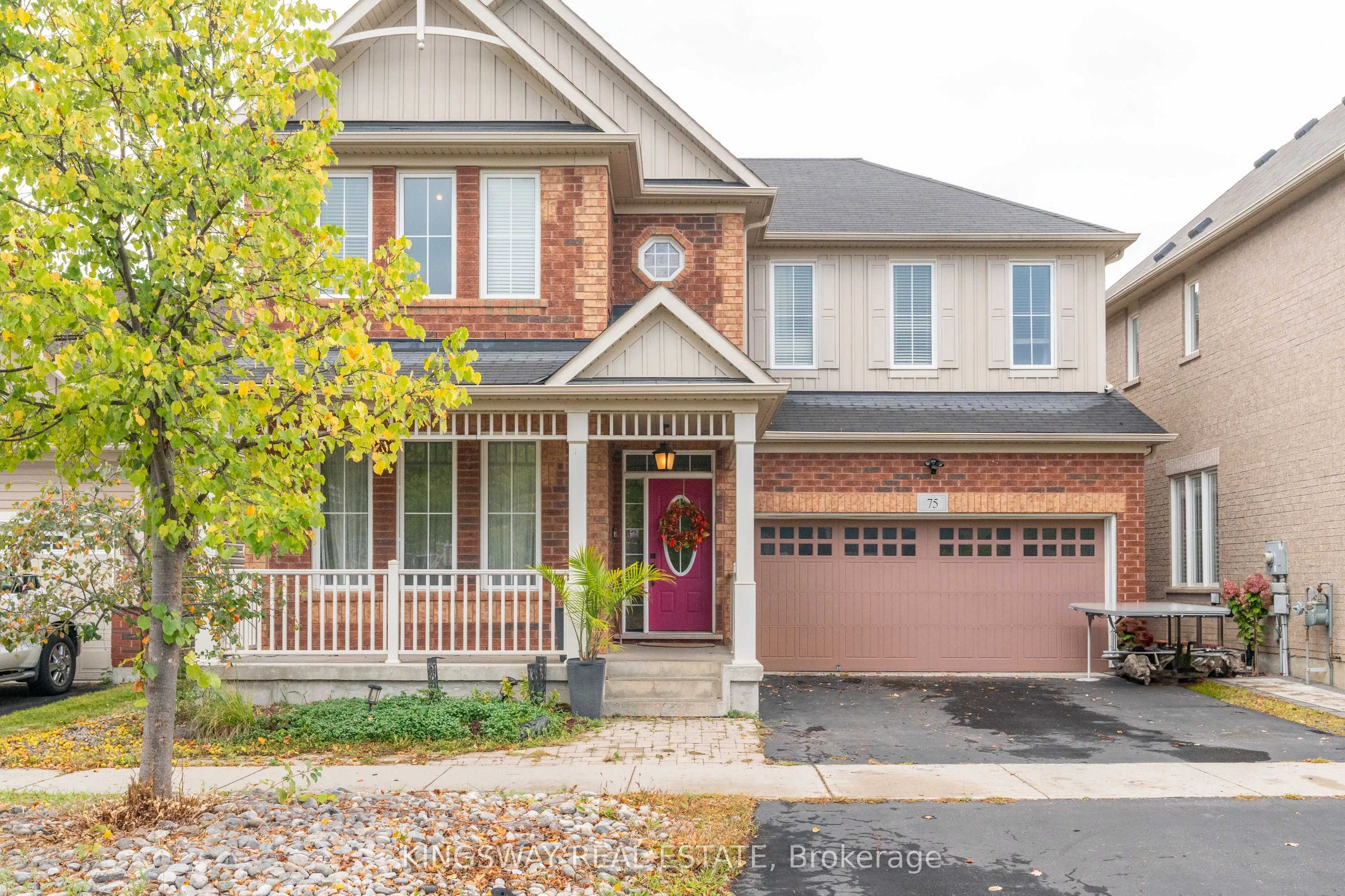 75 CHASE Crescent