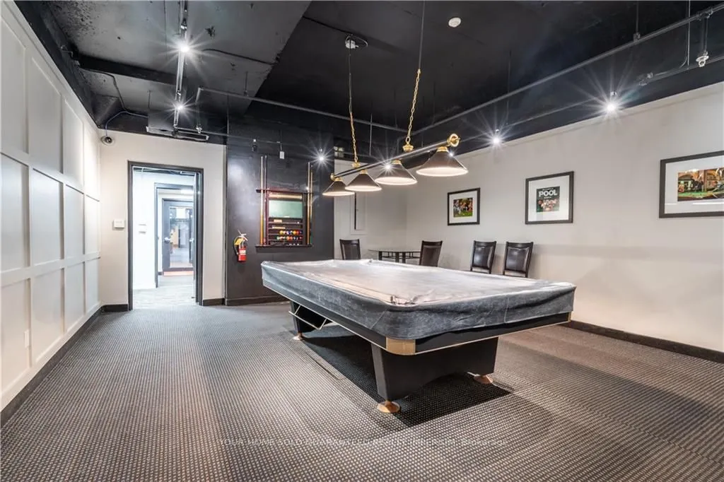 150 Charlton Avenue E, #1406
