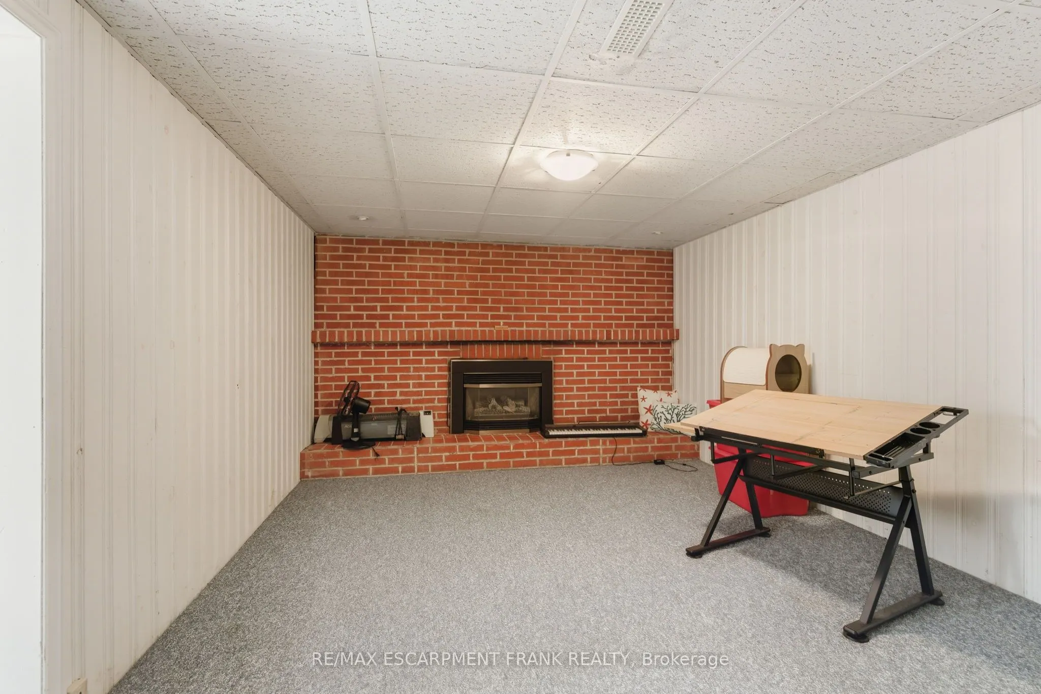 67 Lakeside Drive