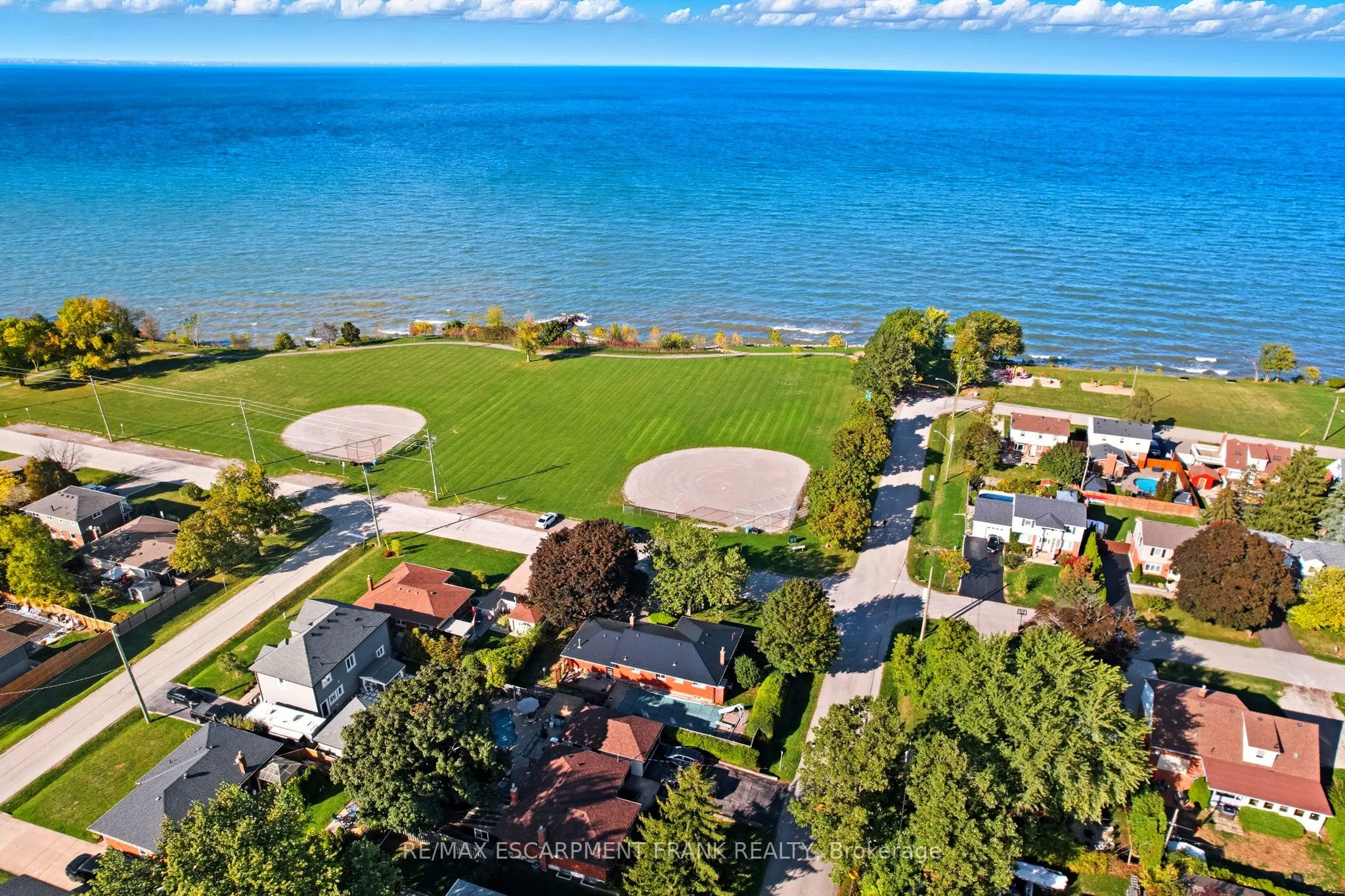 67 Lakeside Drive