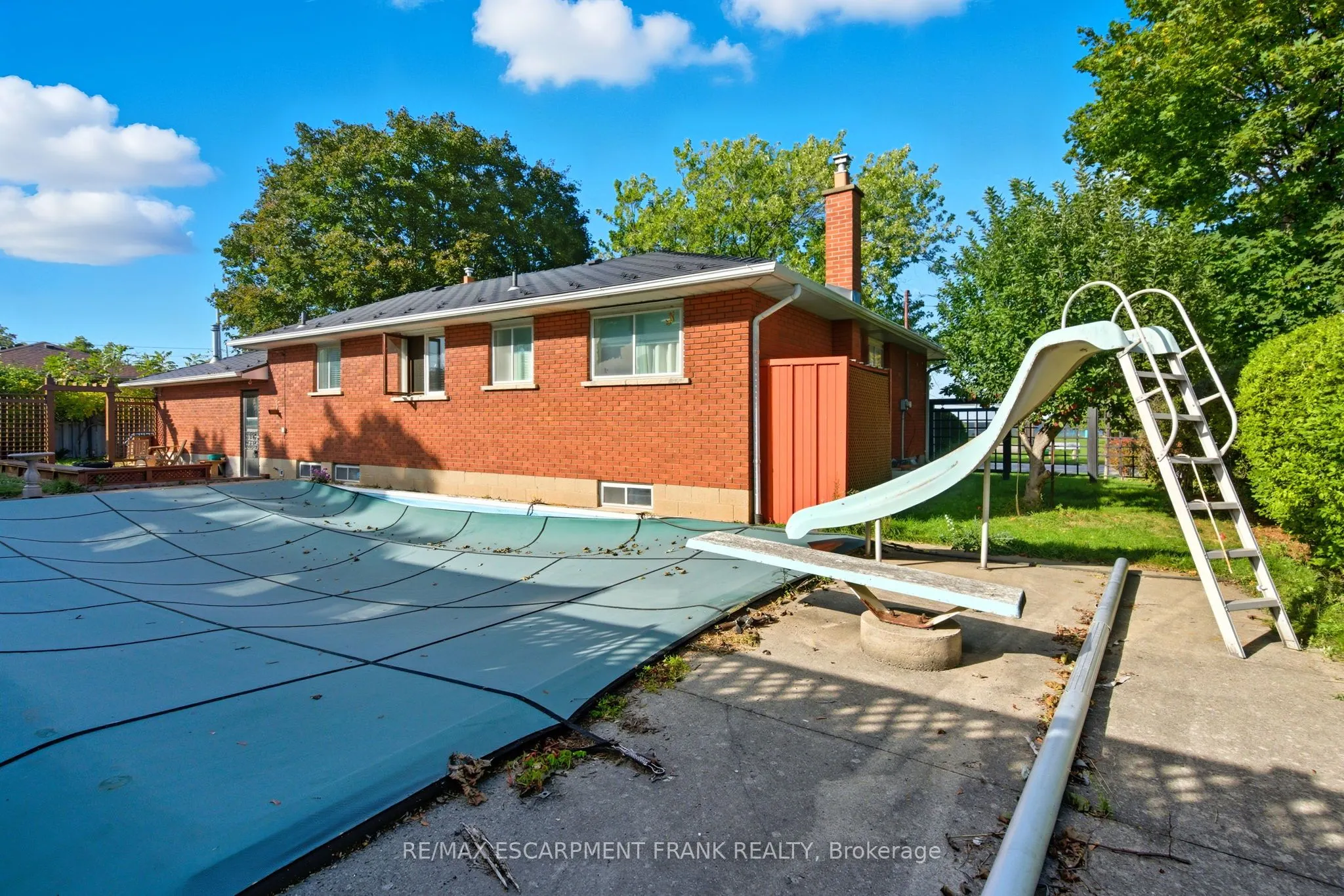 67 Lakeside Drive
