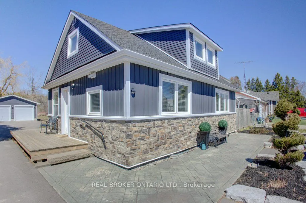 9488 Wellington 124 Road