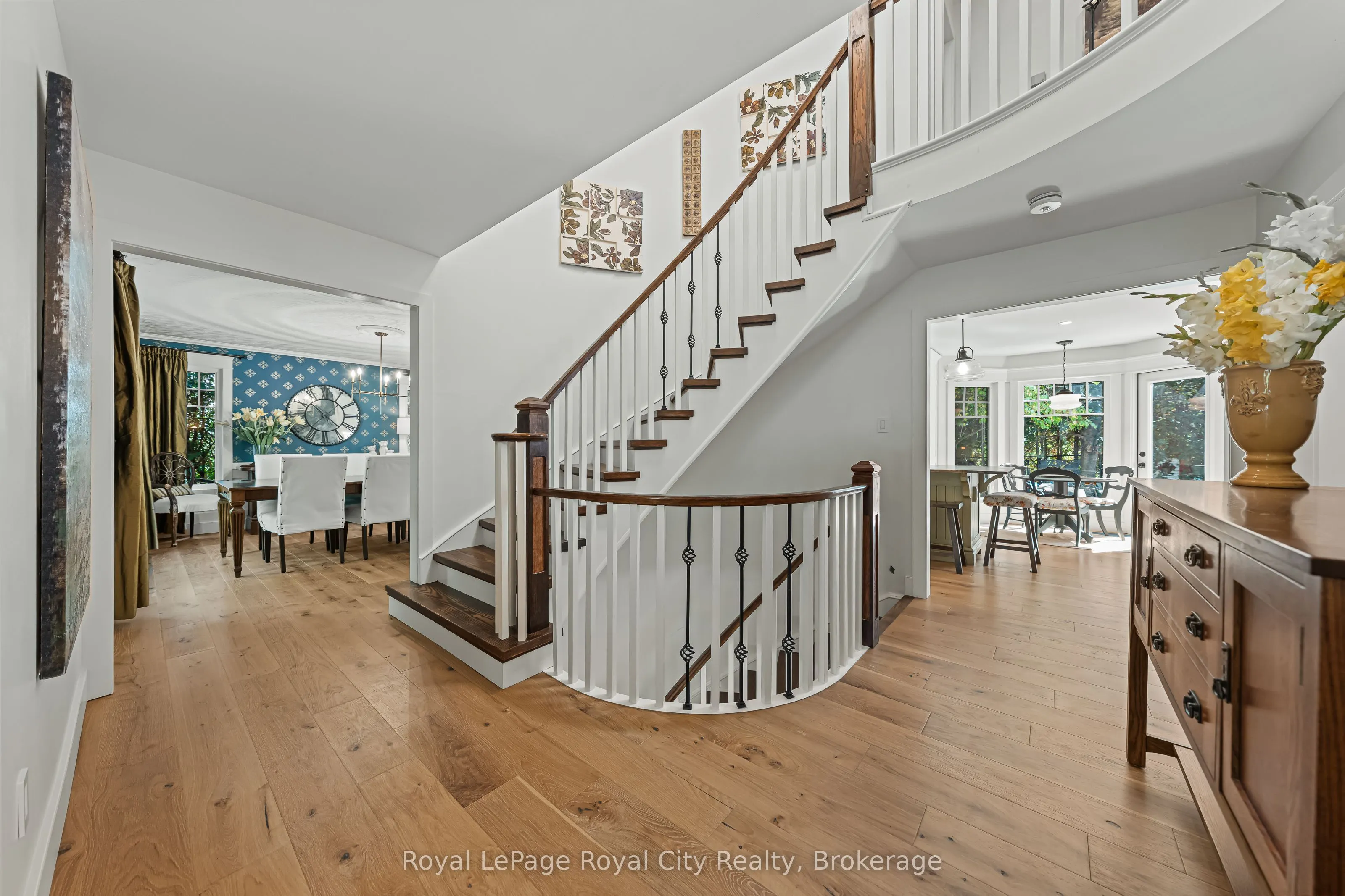 35 Monticello Crescent