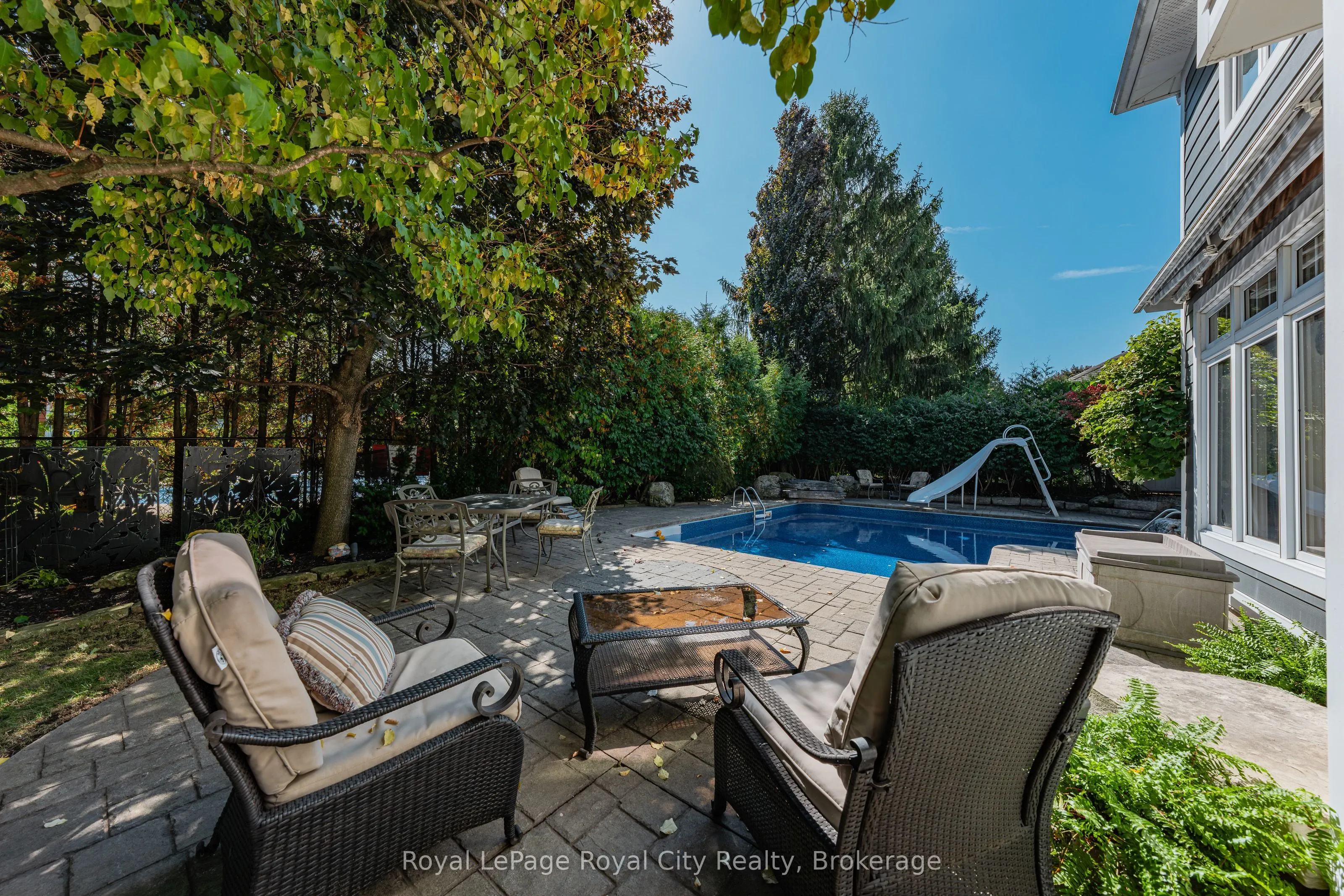 35 Monticello Crescent