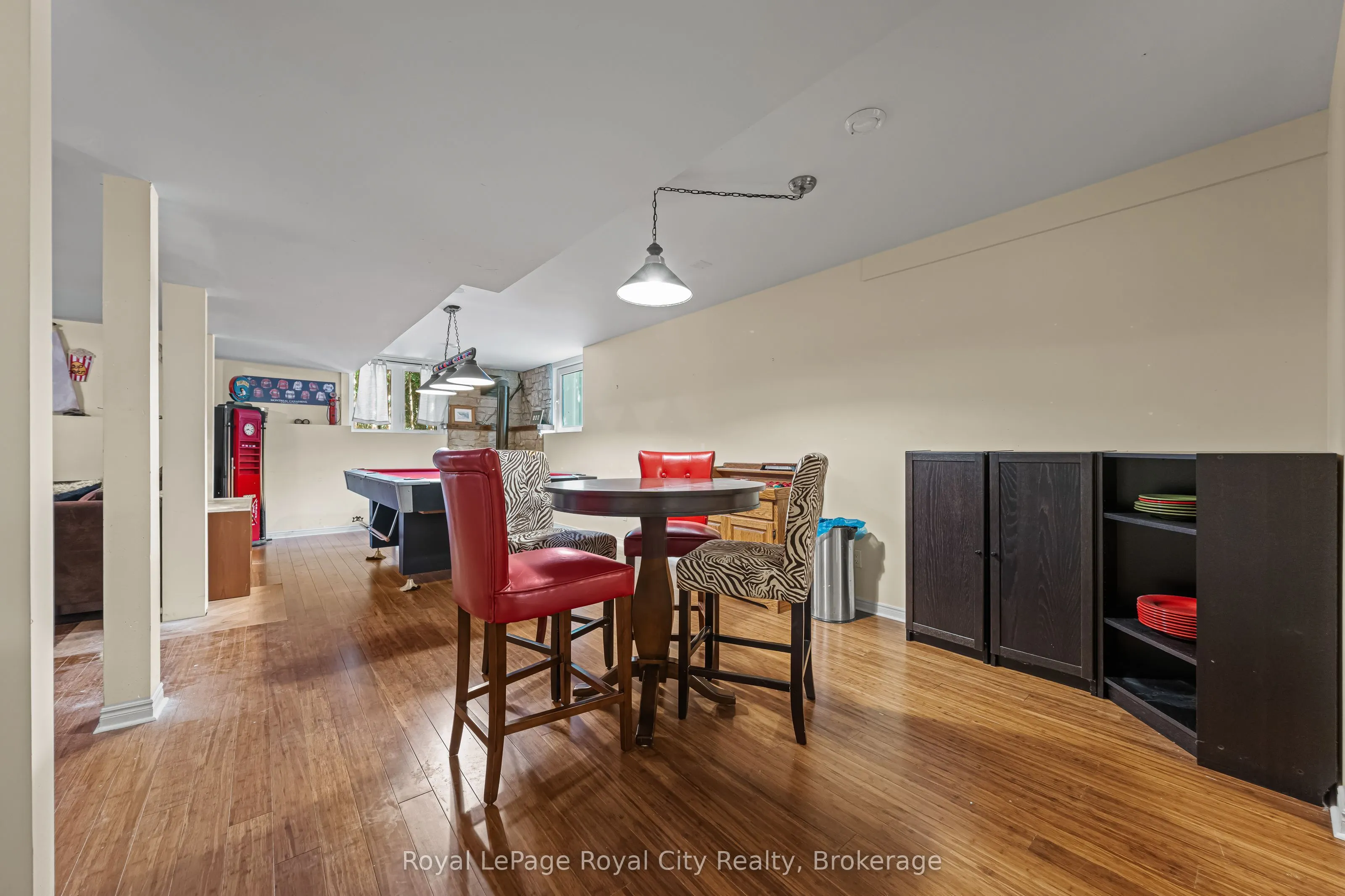 35 Monticello Crescent