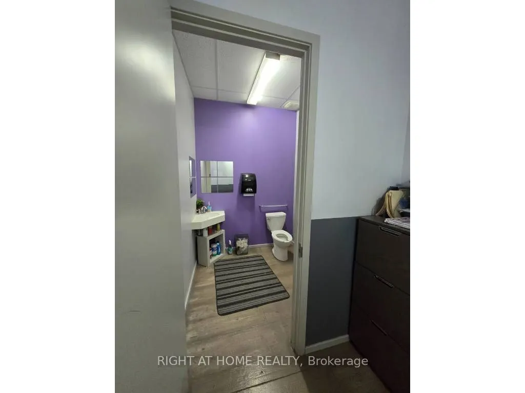 259 Queenston Road, #6