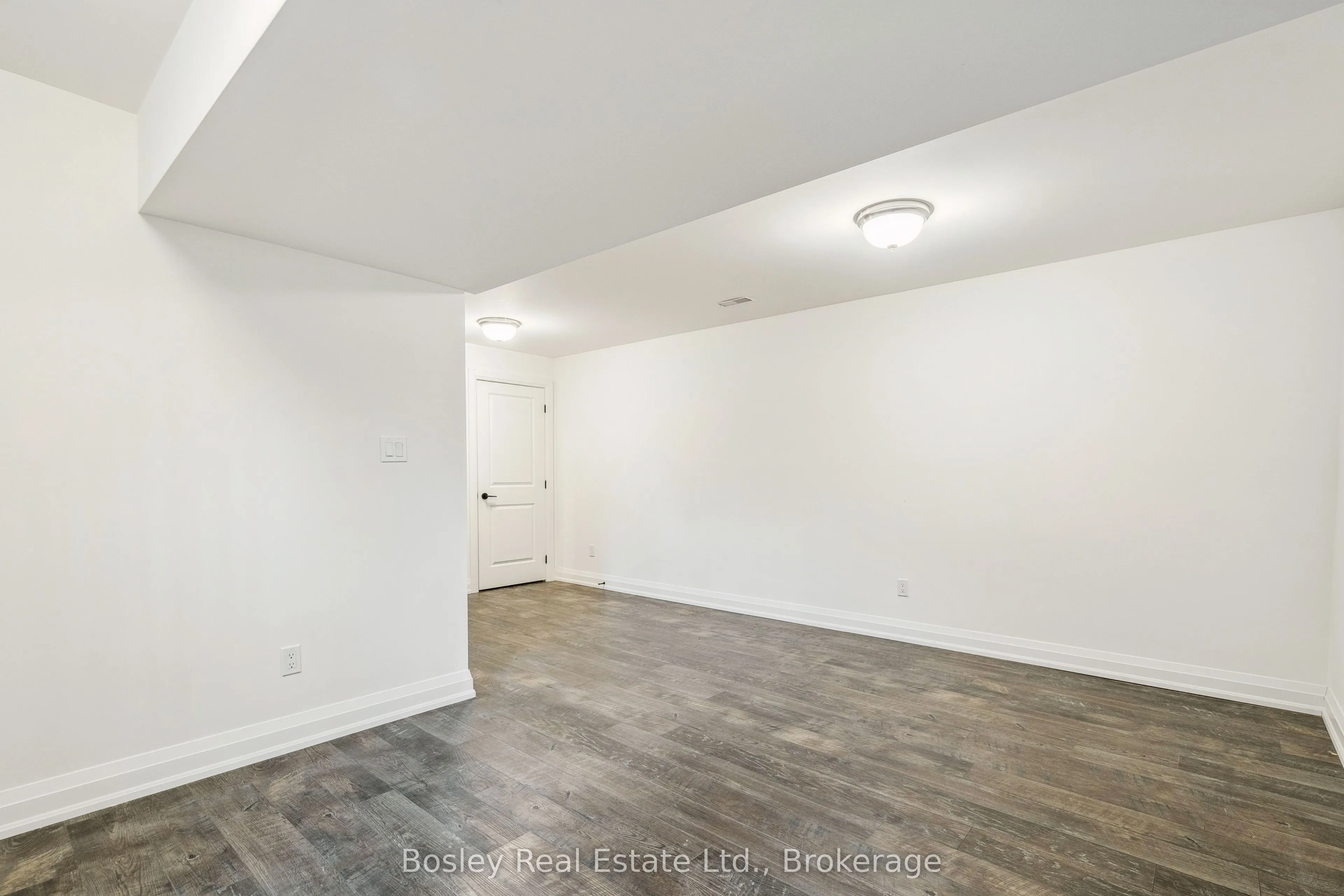 213 YELLOW BIRCH Crescent